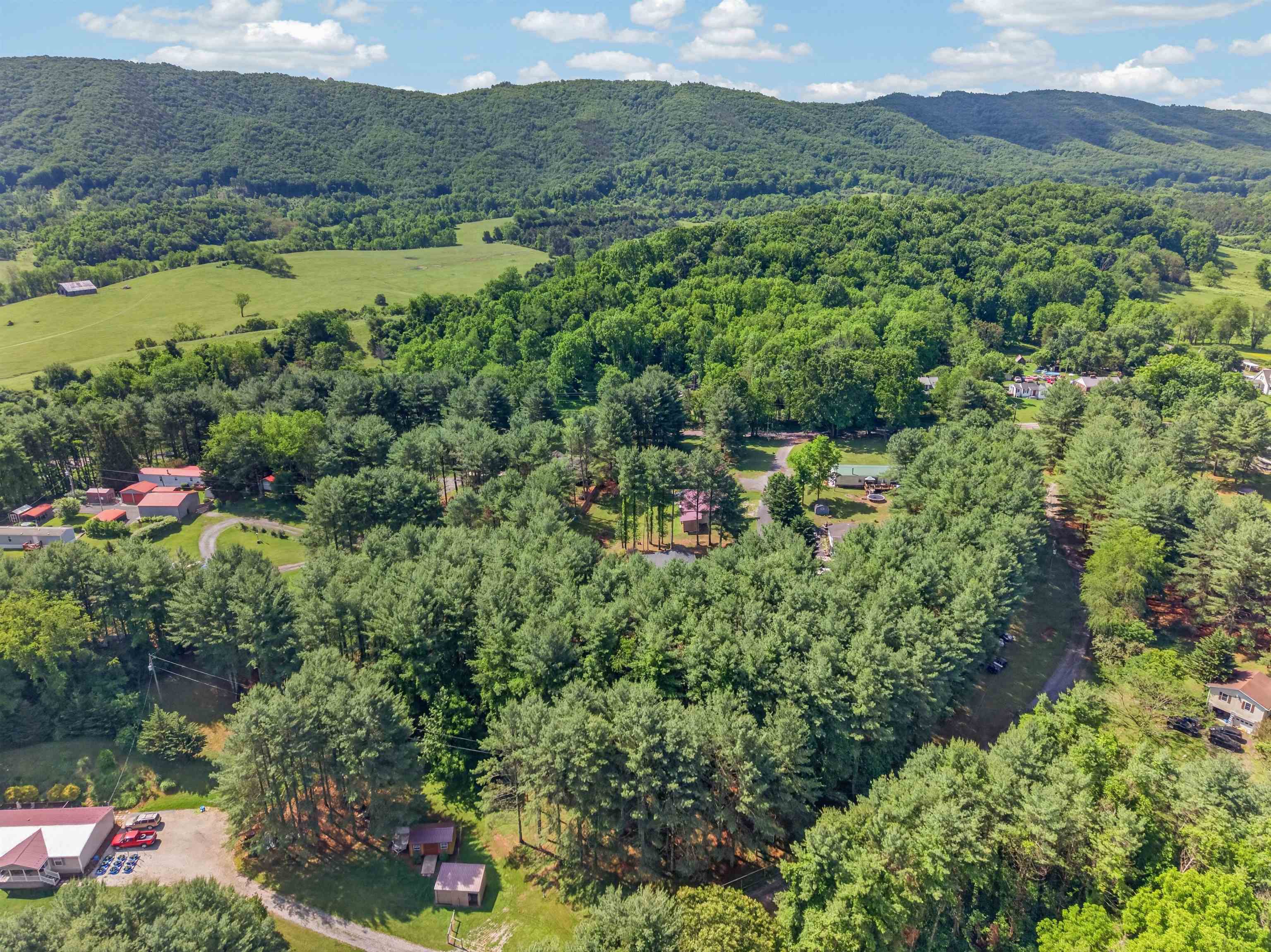 446 Lead Mine Road Austinville VA 24312