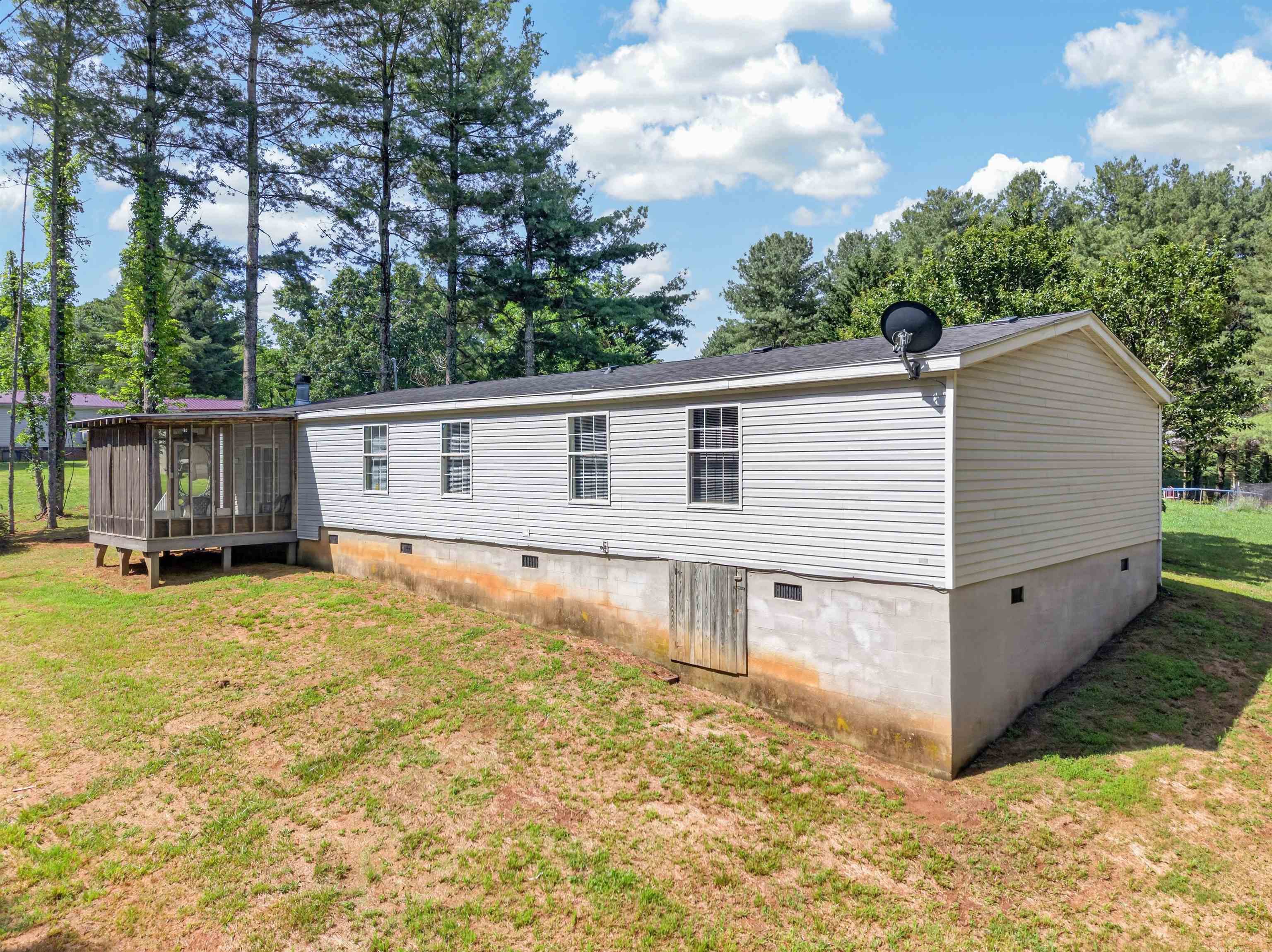 446 Lead Mine Road Austinville VA 24312