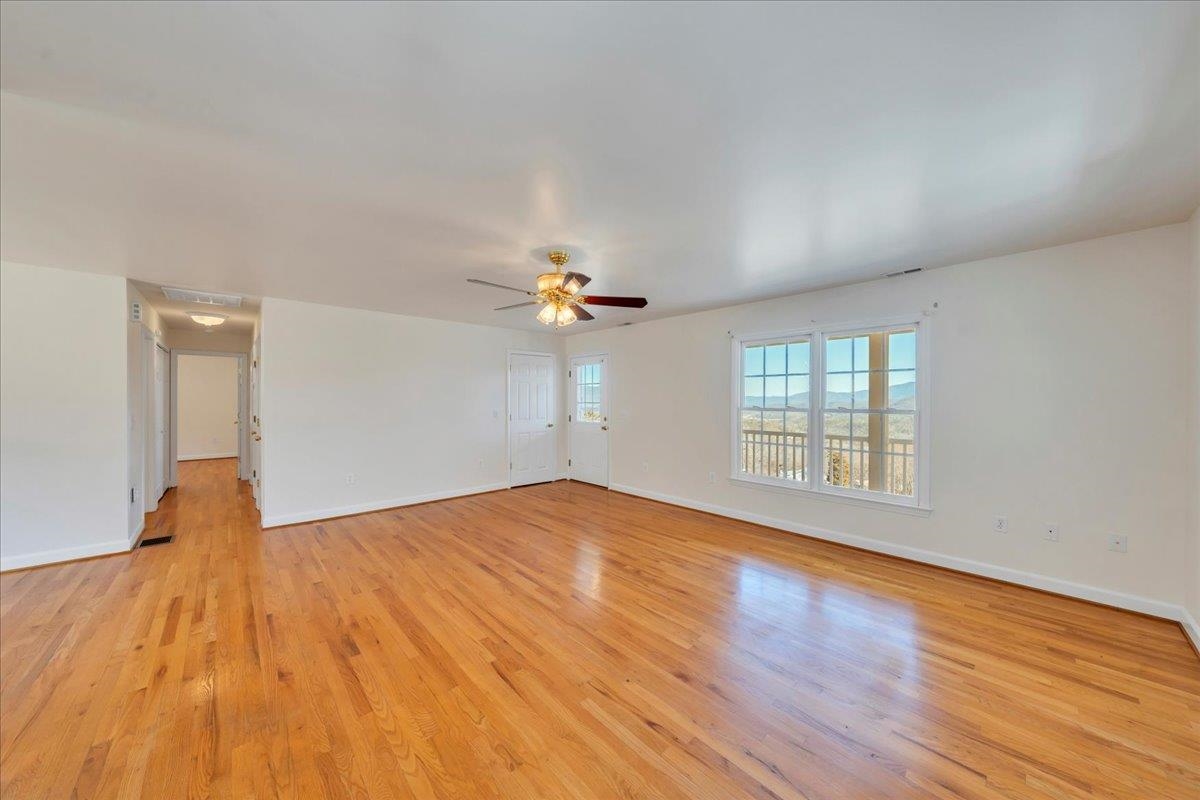 2534 Paris Mountain Road Elliston VA 24087