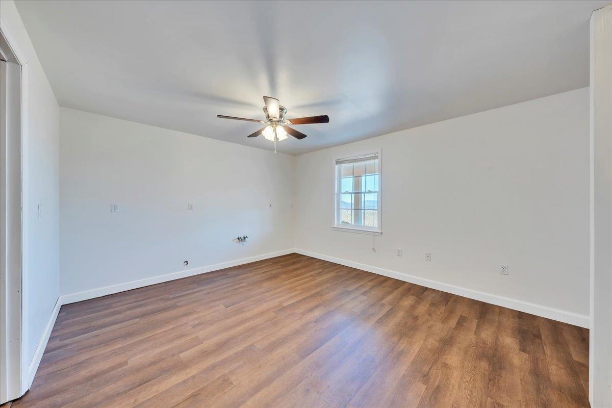 2534 Paris Mountain Road Elliston VA 24087