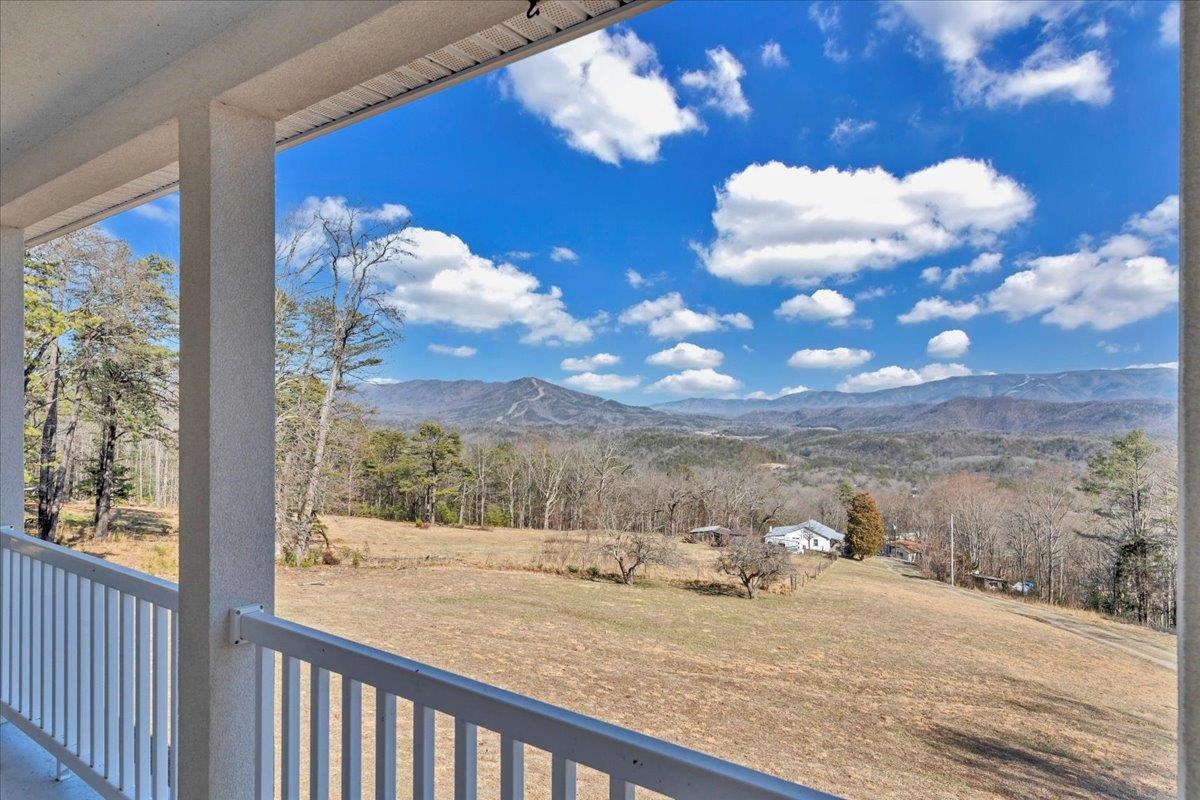 2534 Paris Mountain Road Elliston VA 24087