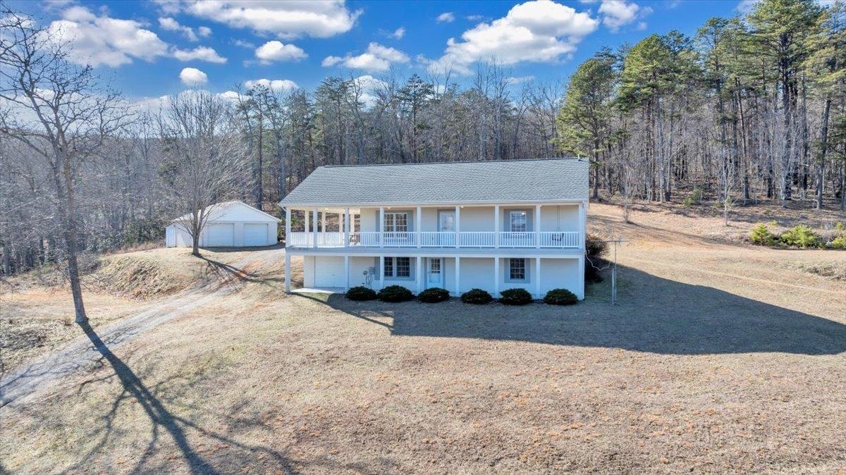 2534 Paris Mountain Road Elliston VA 24087