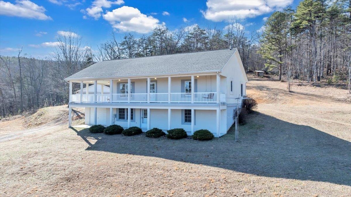 2534 Paris Mountain Road Elliston VA 24087