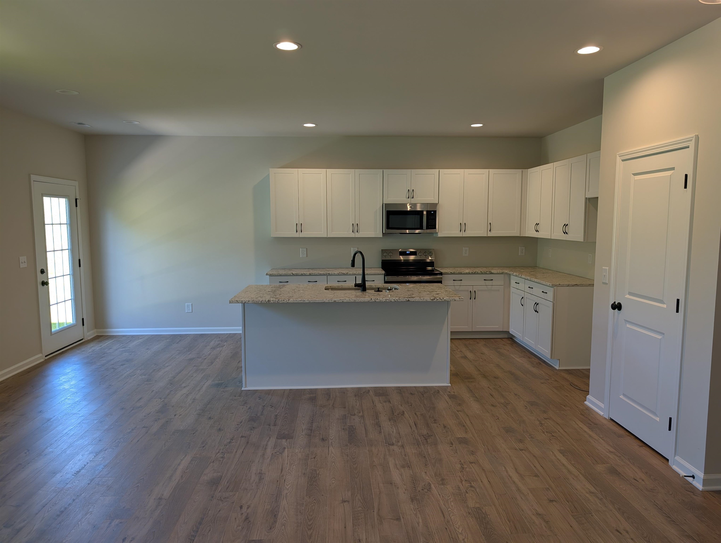 7451 King's Pointe Drive Fairlawn VA 24141