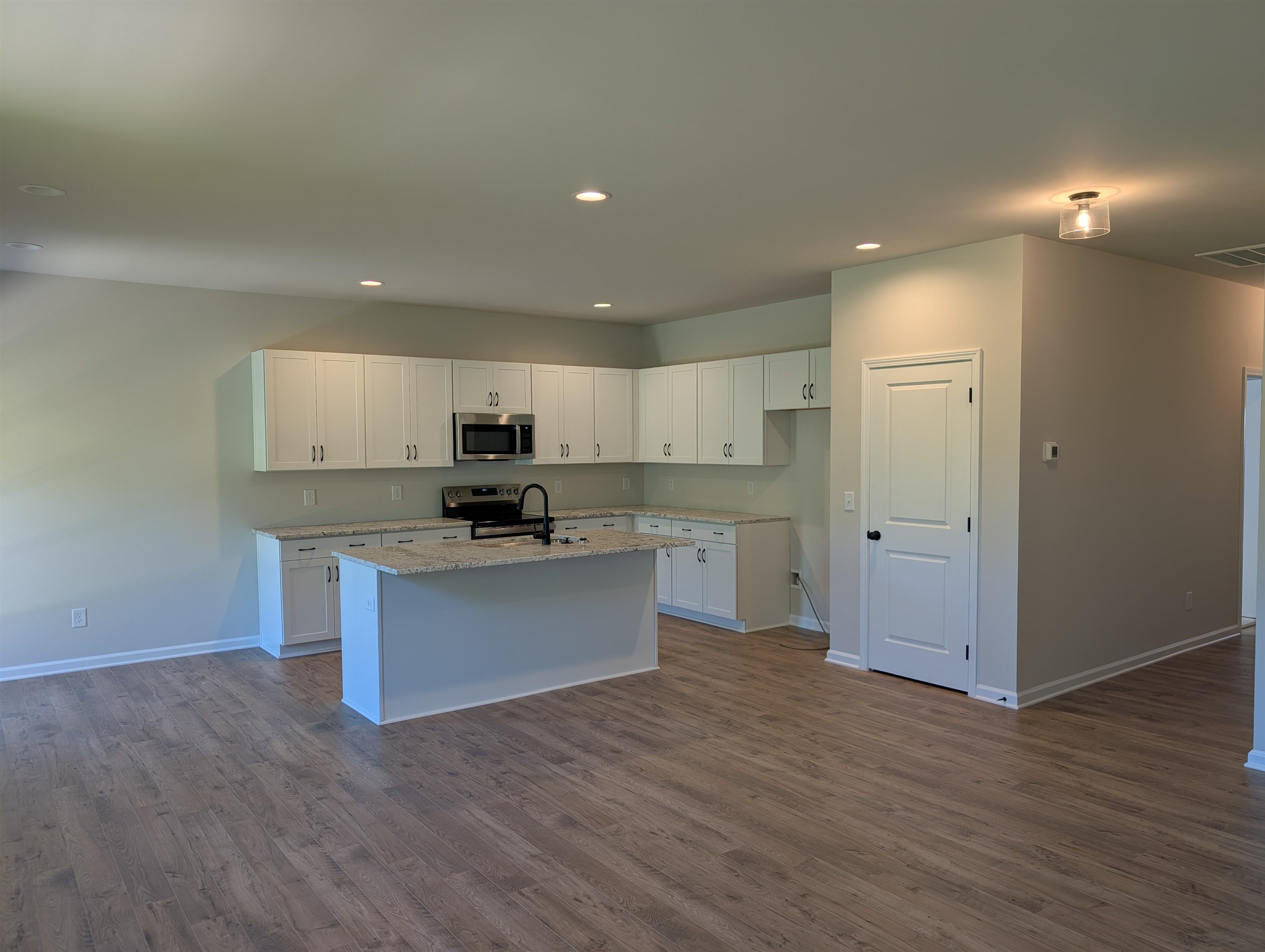 7451 King's Pointe Drive Fairlawn VA 24141