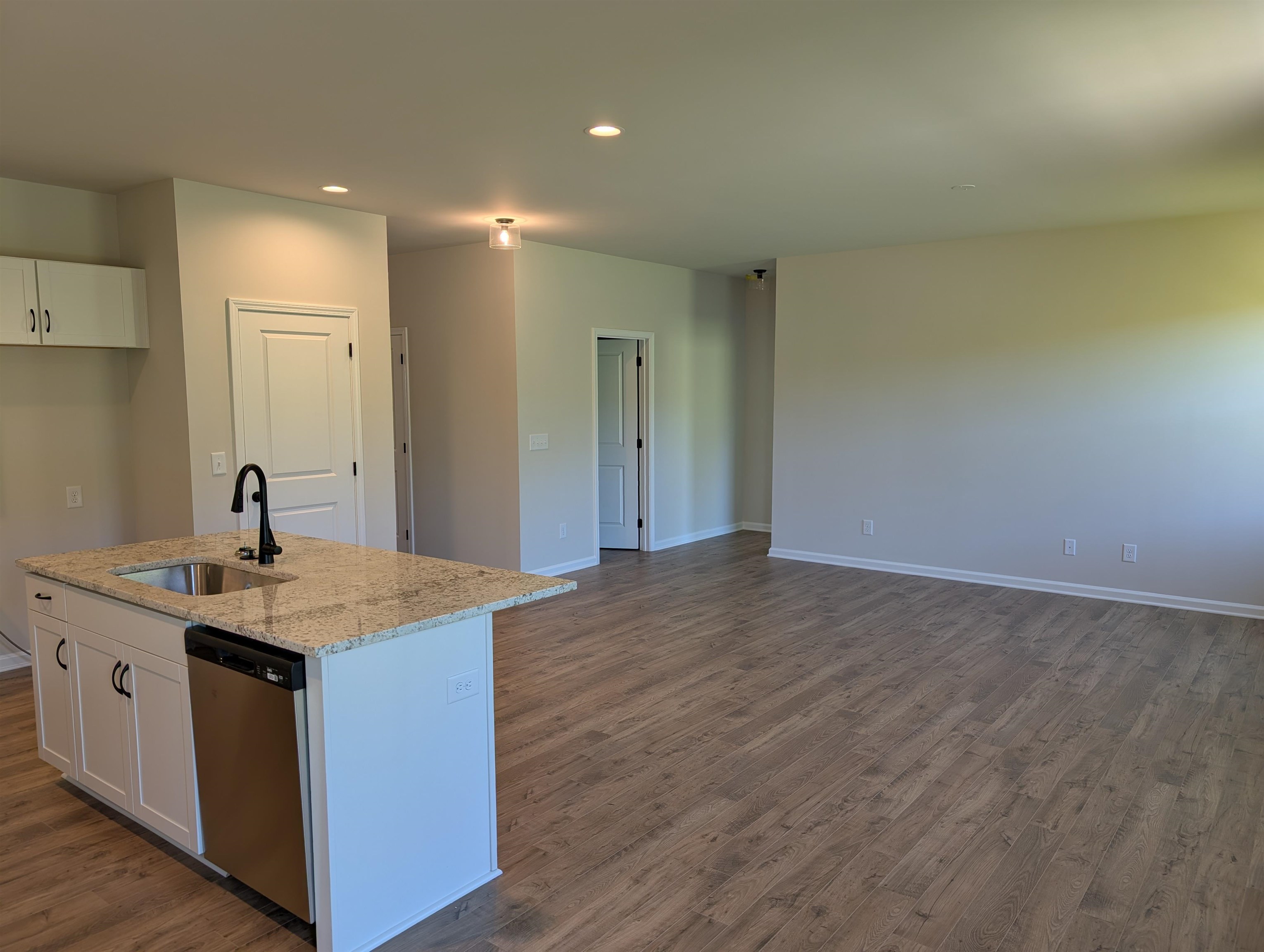 7451 King's Pointe Drive Fairlawn VA 24141