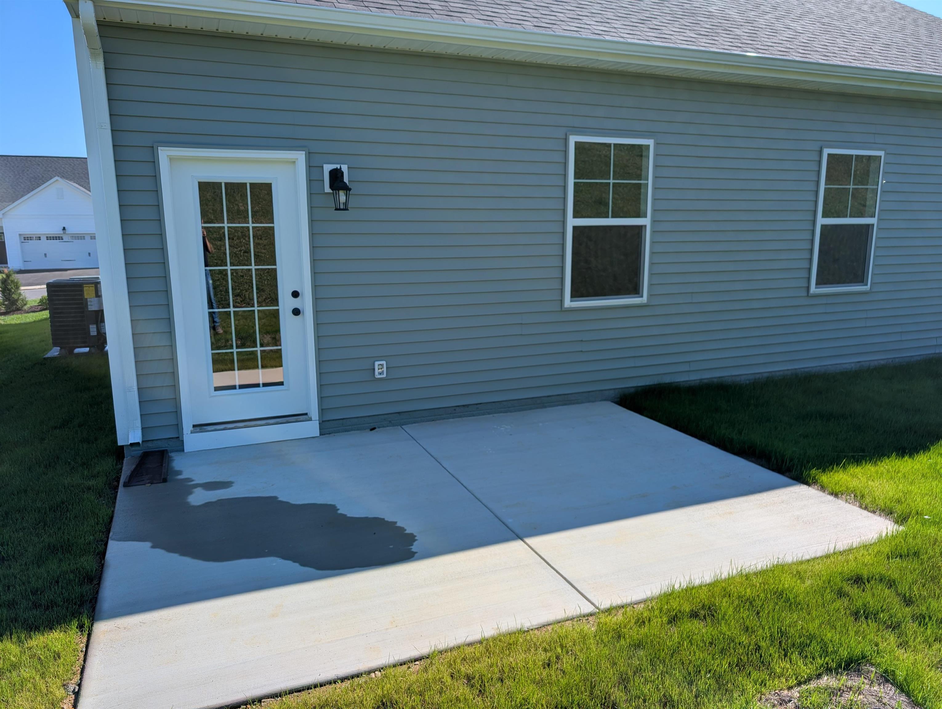 7451 King's Pointe Drive Fairlawn VA 24141
