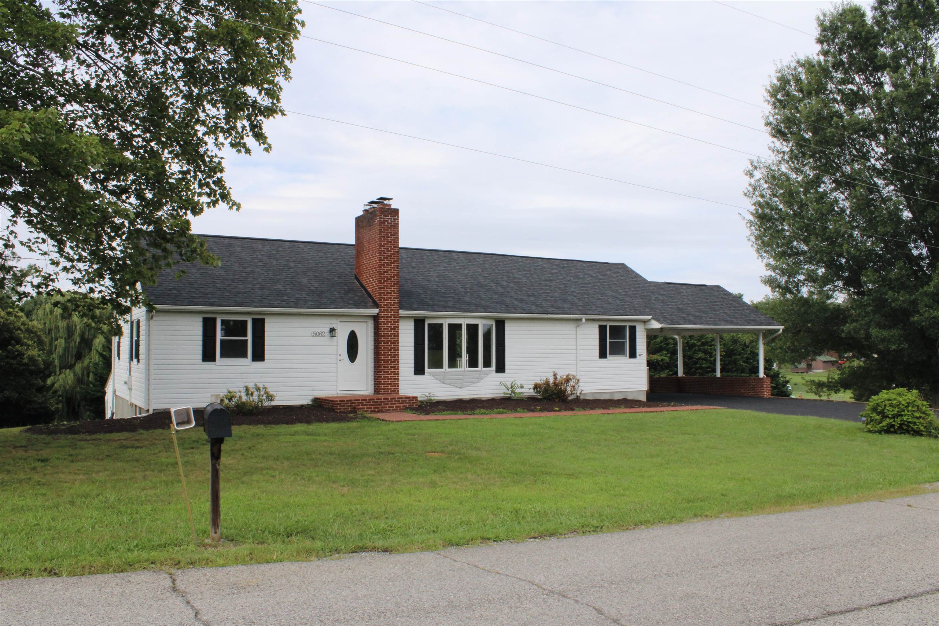 5062 Woodlyn Street Dublin VA 24084