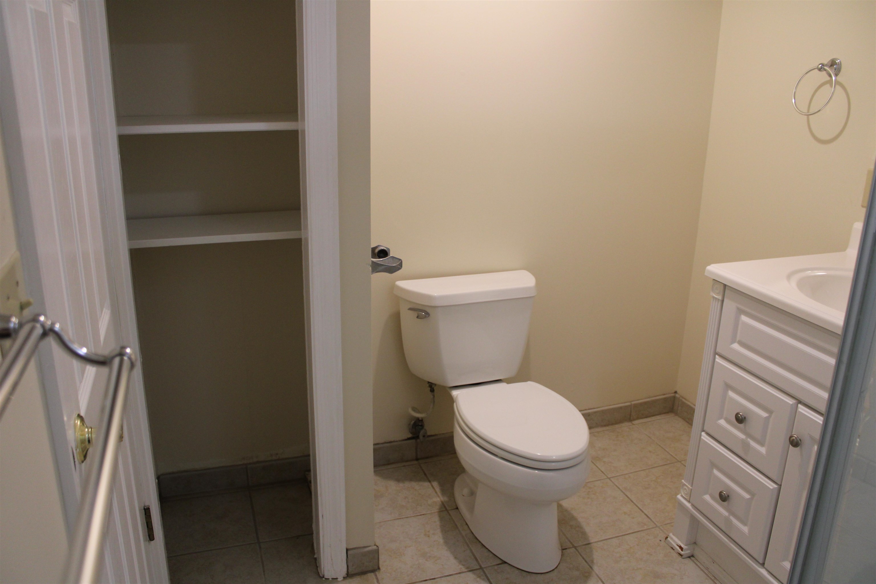 5062 Woodlyn Street Dublin VA 24084