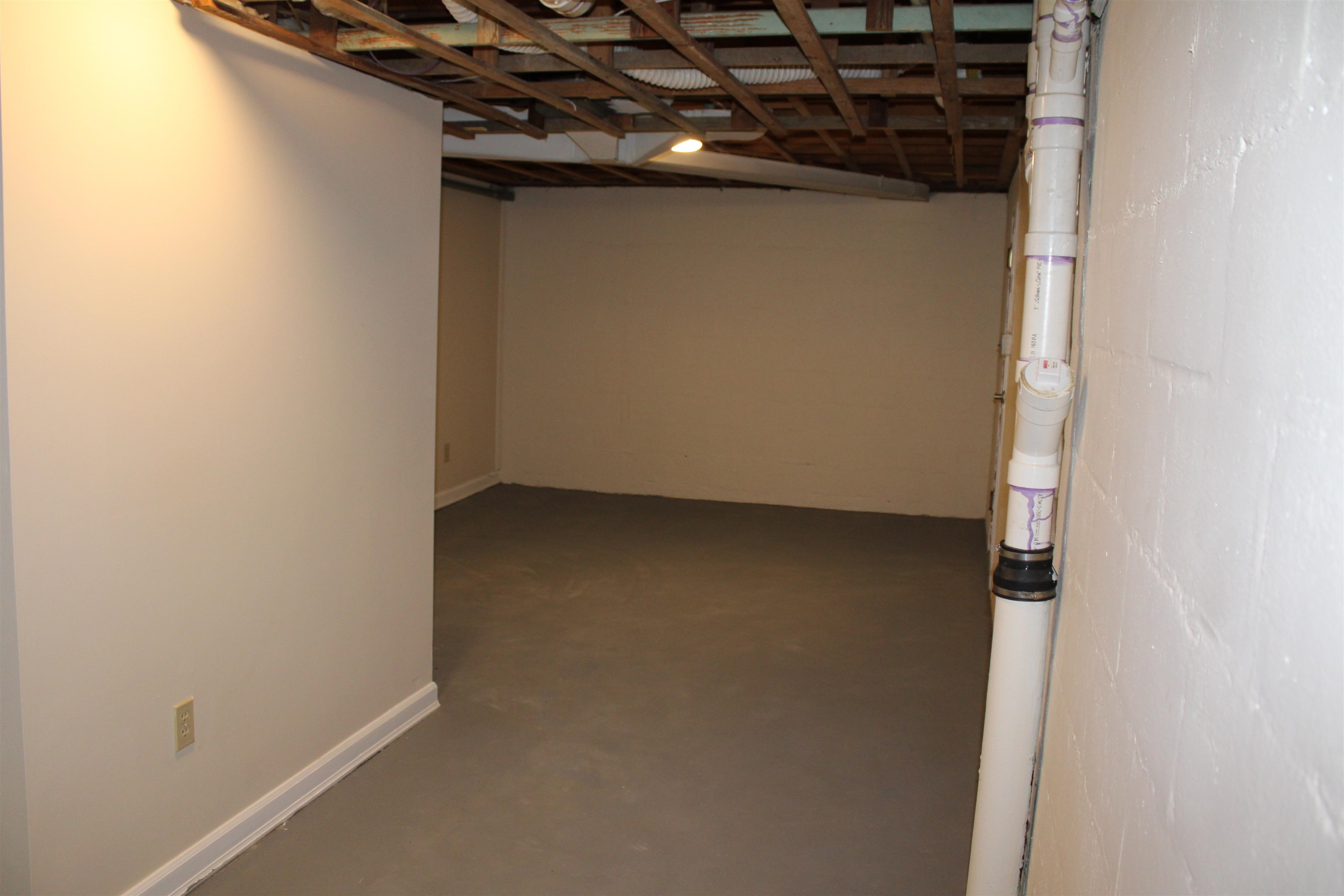 5062 Woodlyn Street Dublin VA 24084