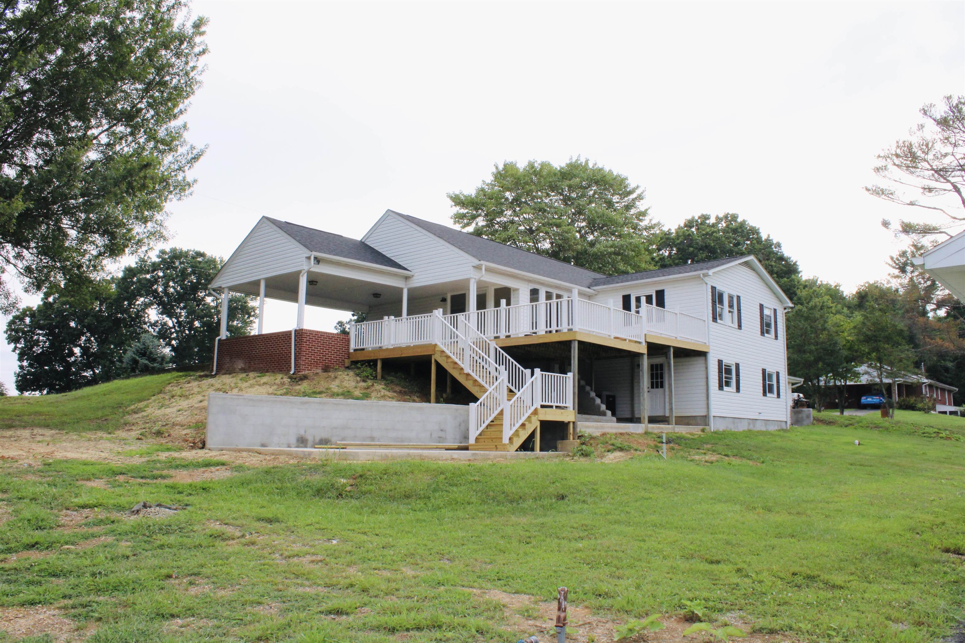 5062 Woodlyn Street Dublin VA 24084