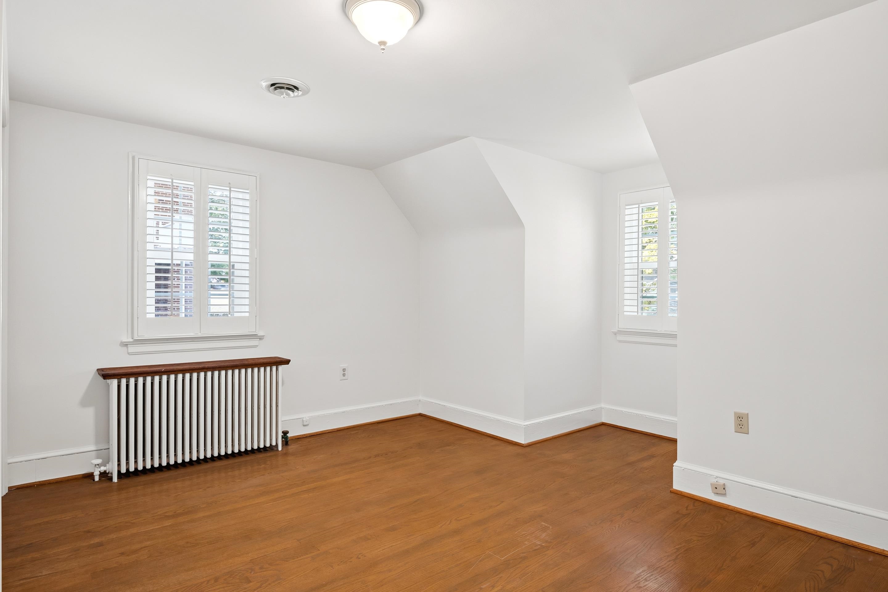 660 W Main Street Christiansburg VA 24073