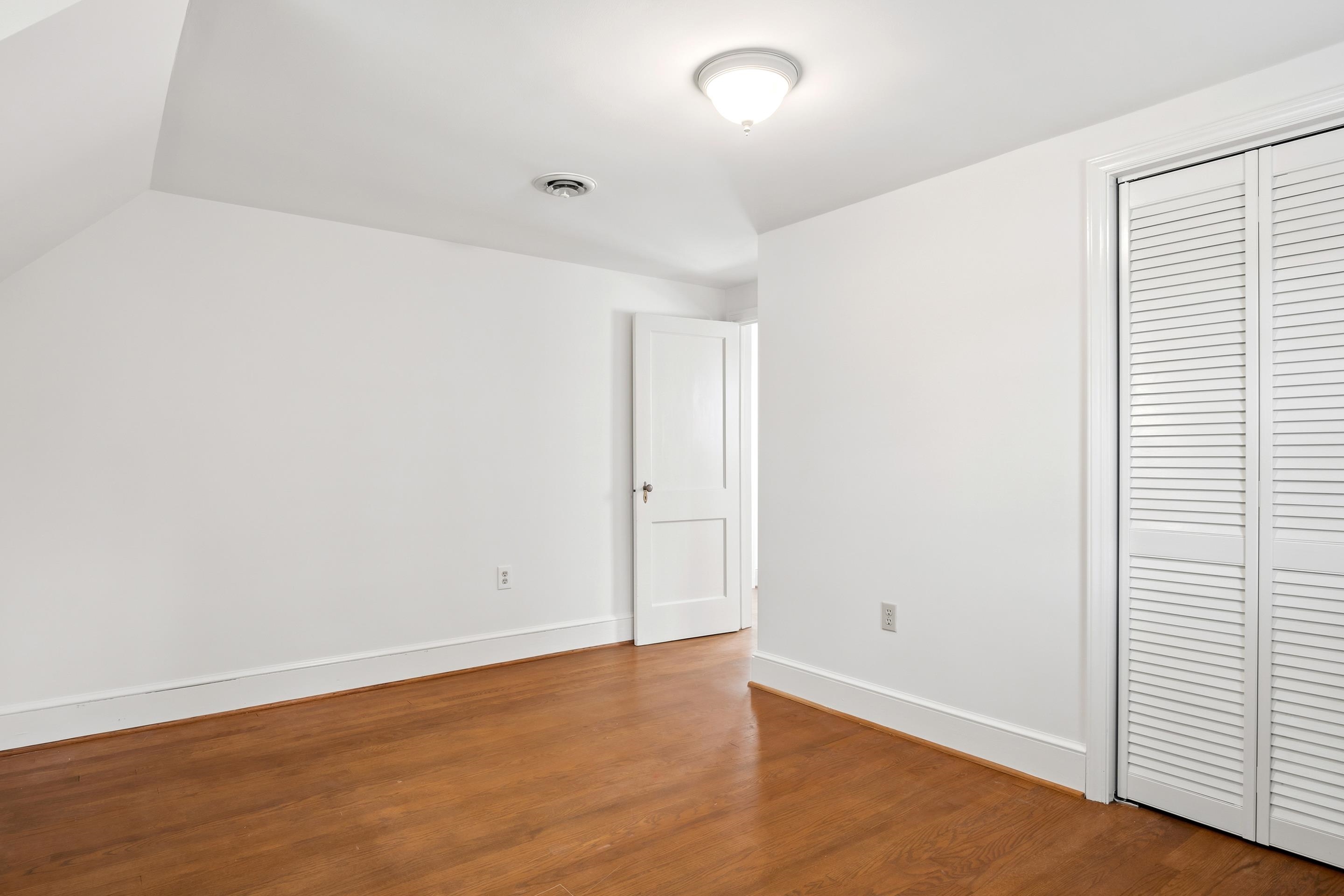 660 W Main Street Christiansburg VA 24073