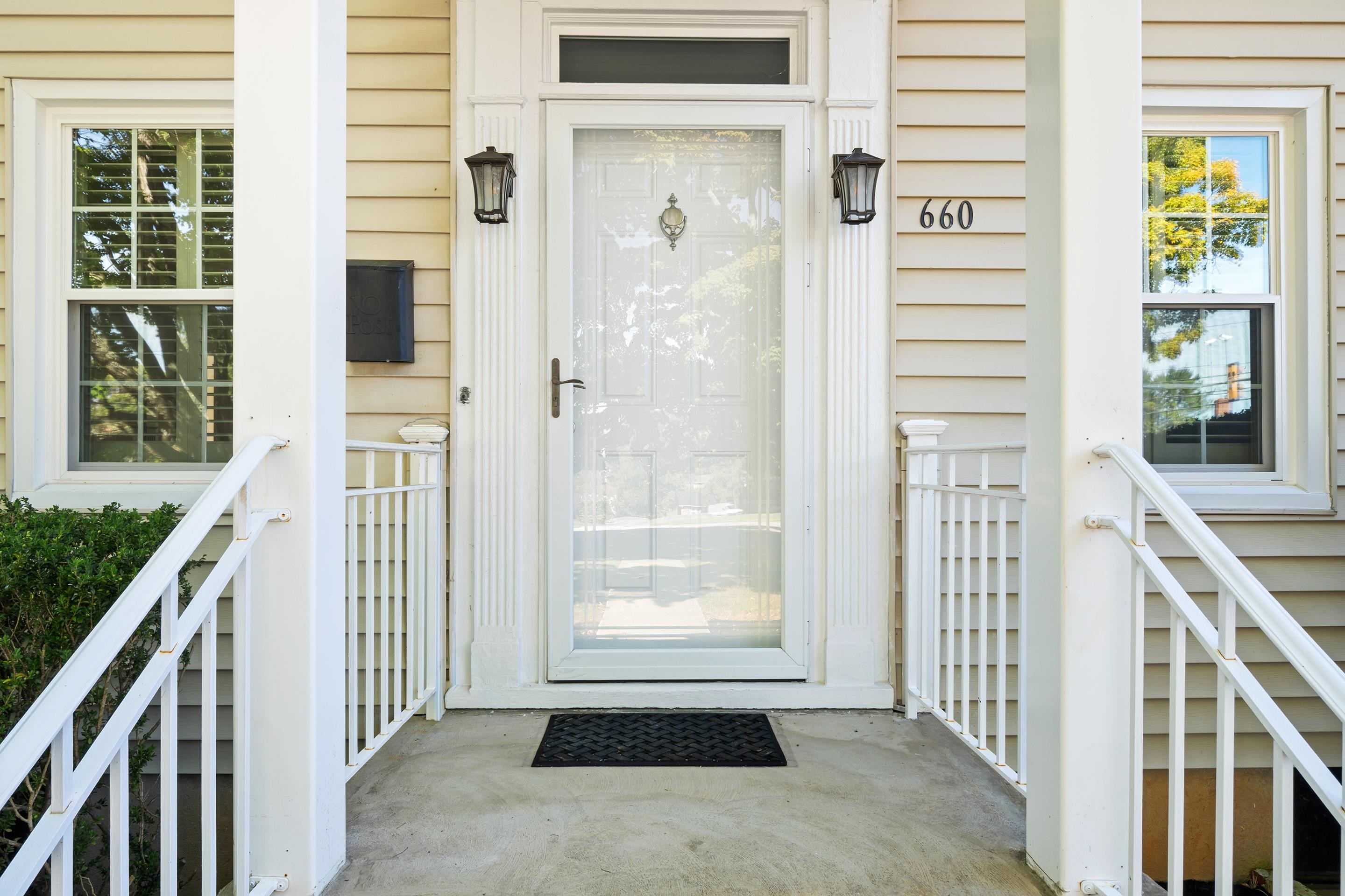 660 W Main Street Christiansburg VA 24073