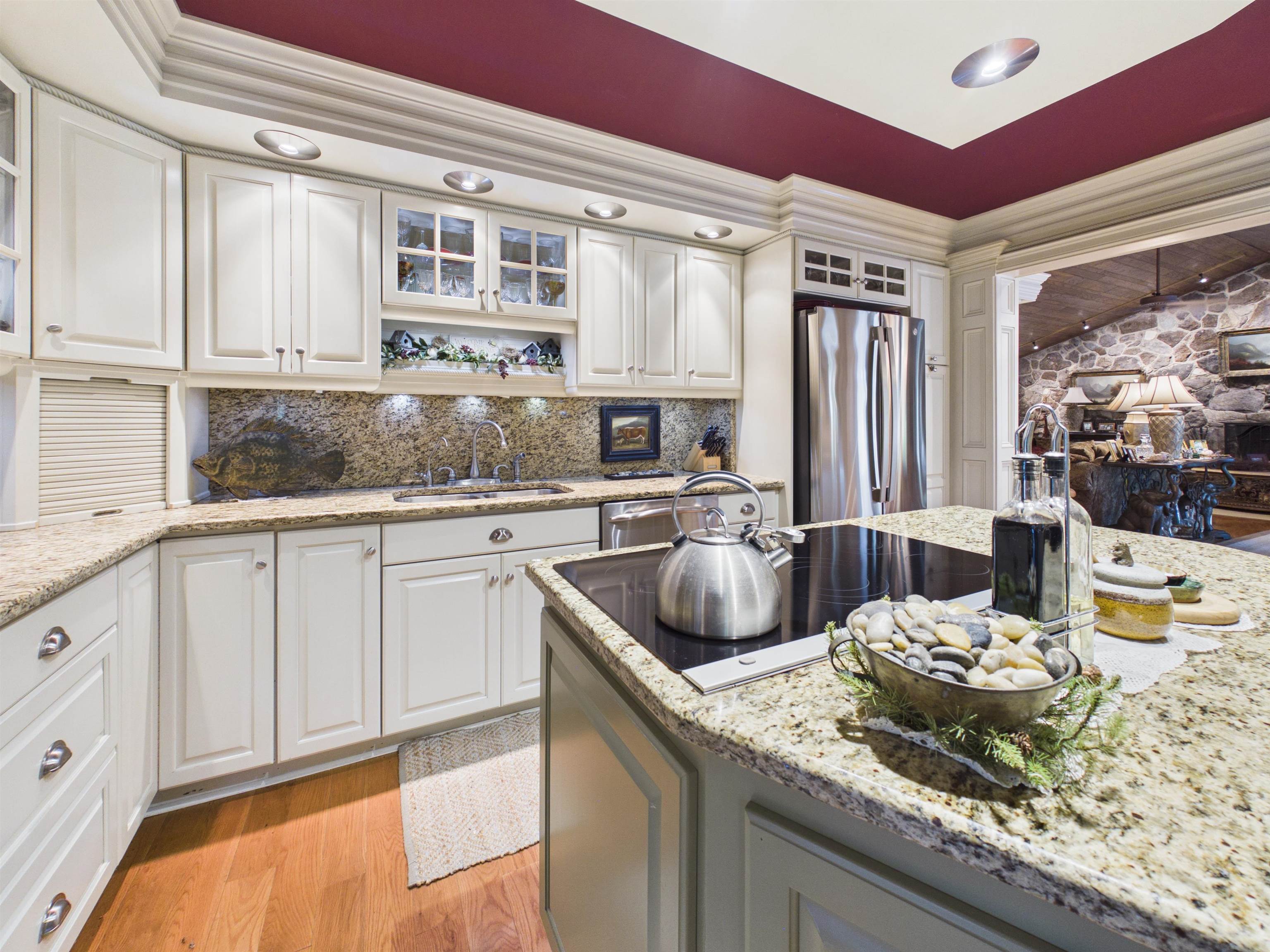 4588 Hurston Road Pulaski VA 24301