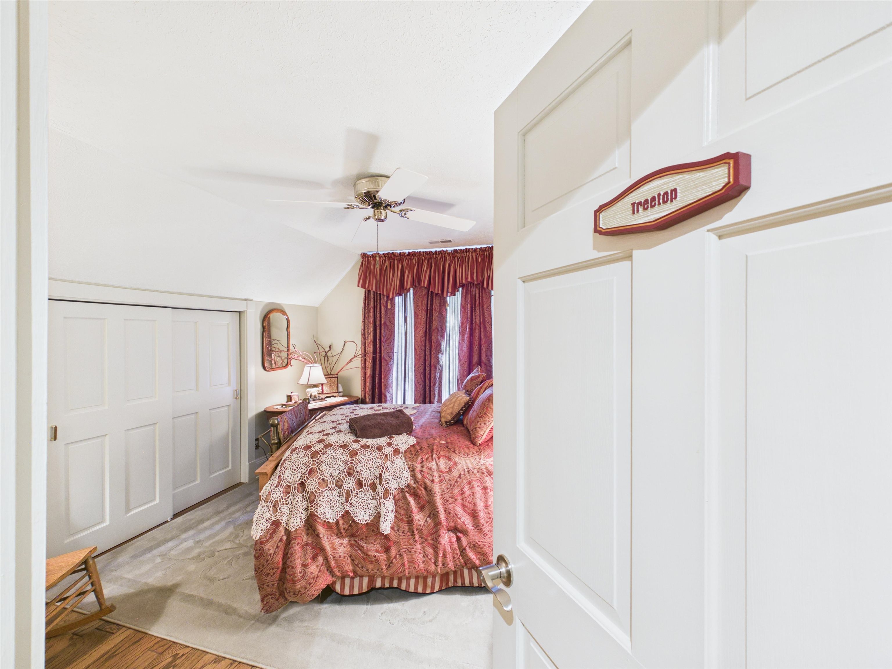 4588 Hurston Road Pulaski VA 24301