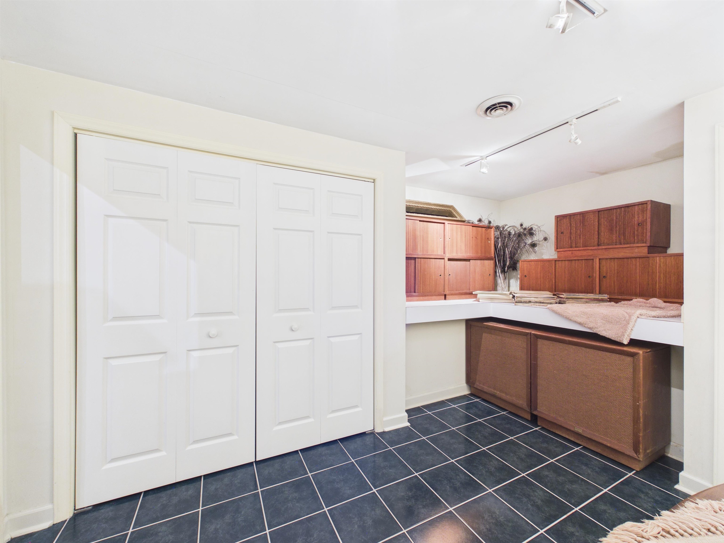 4588 Hurston Road Pulaski VA 24301