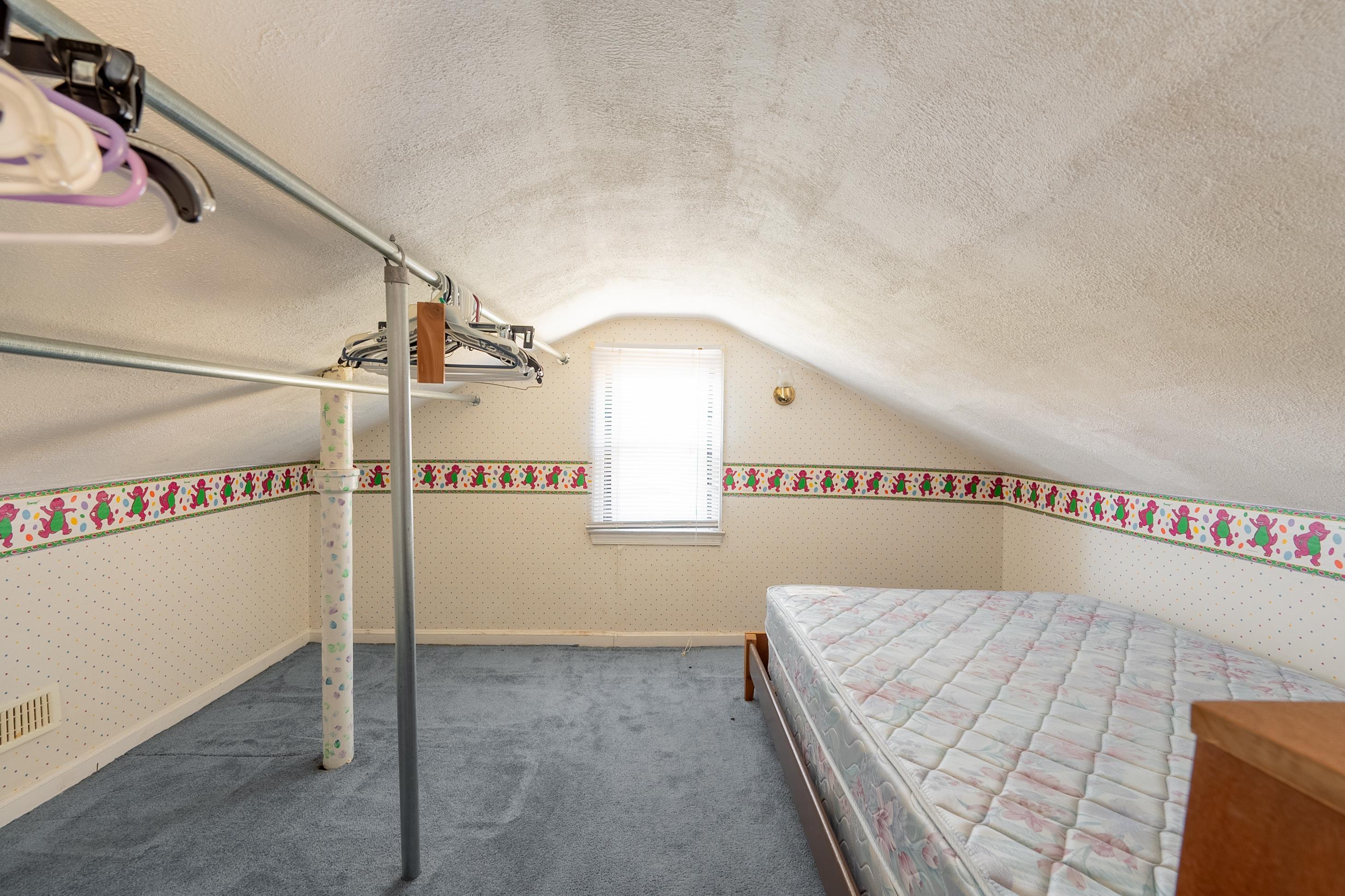 305 Fairview Street Narrows VA 24124