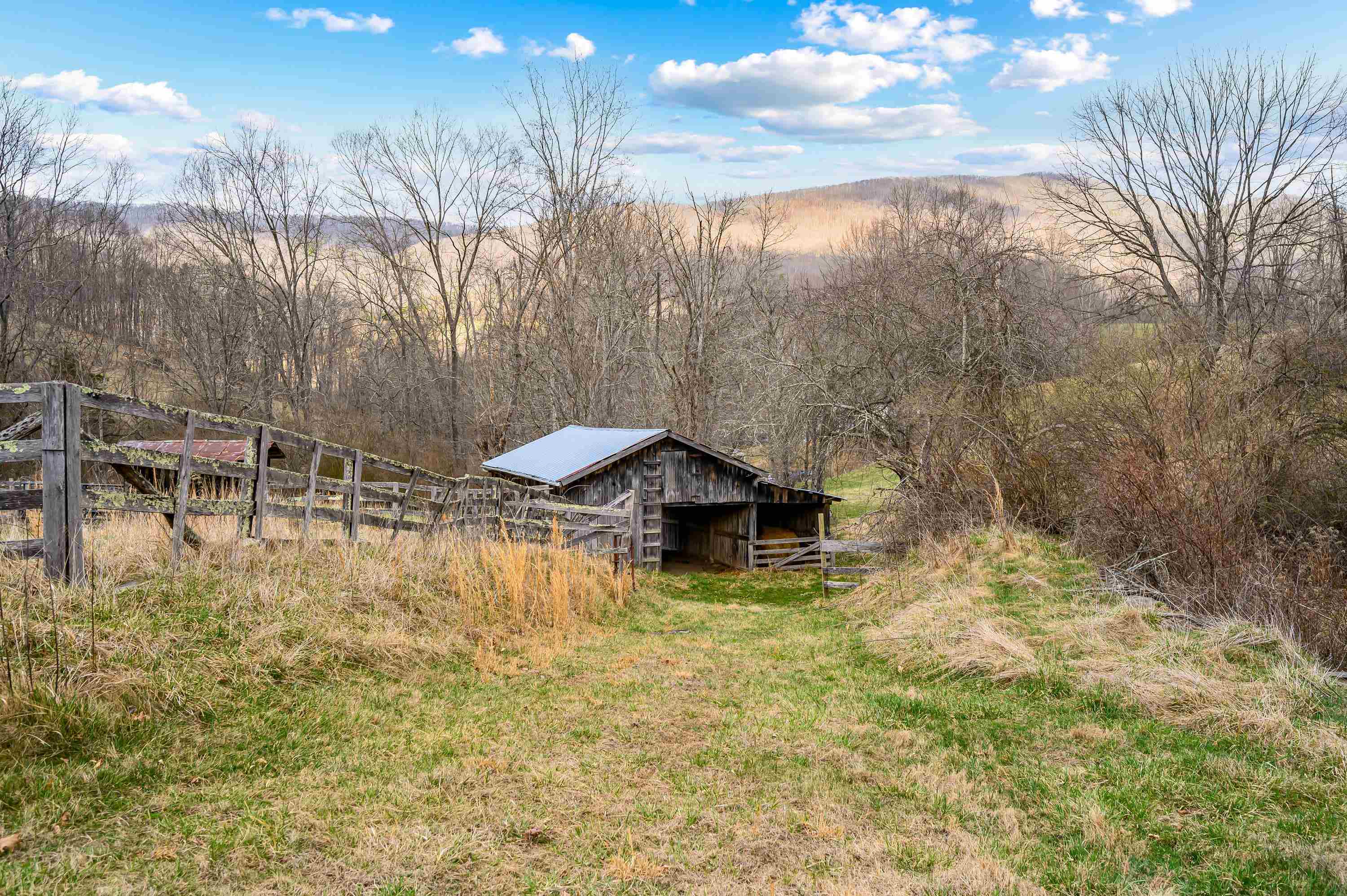 568 Round Bottom Drive Narrows VA 24124