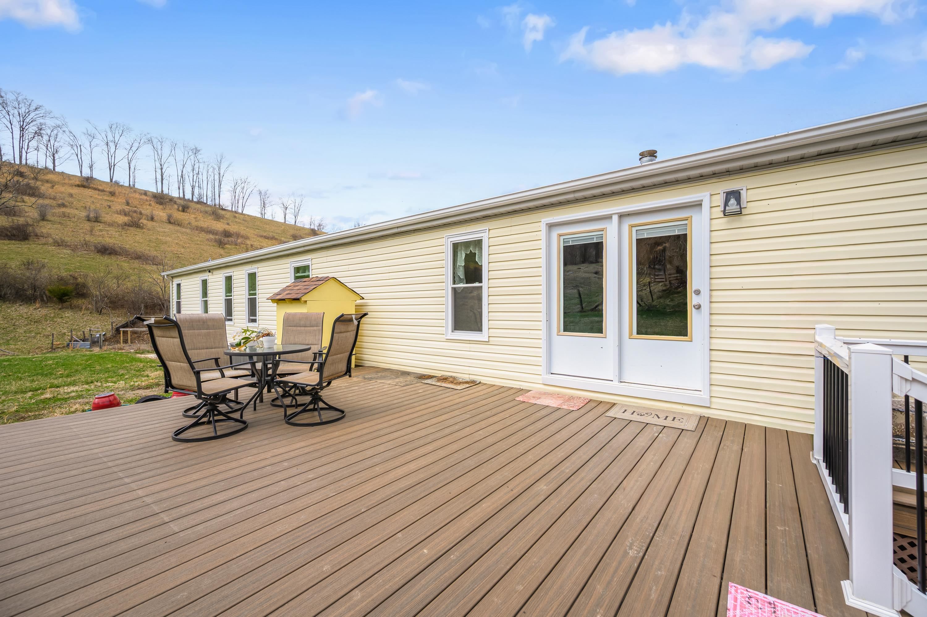 568 Round Bottom Drive Narrows VA 24124