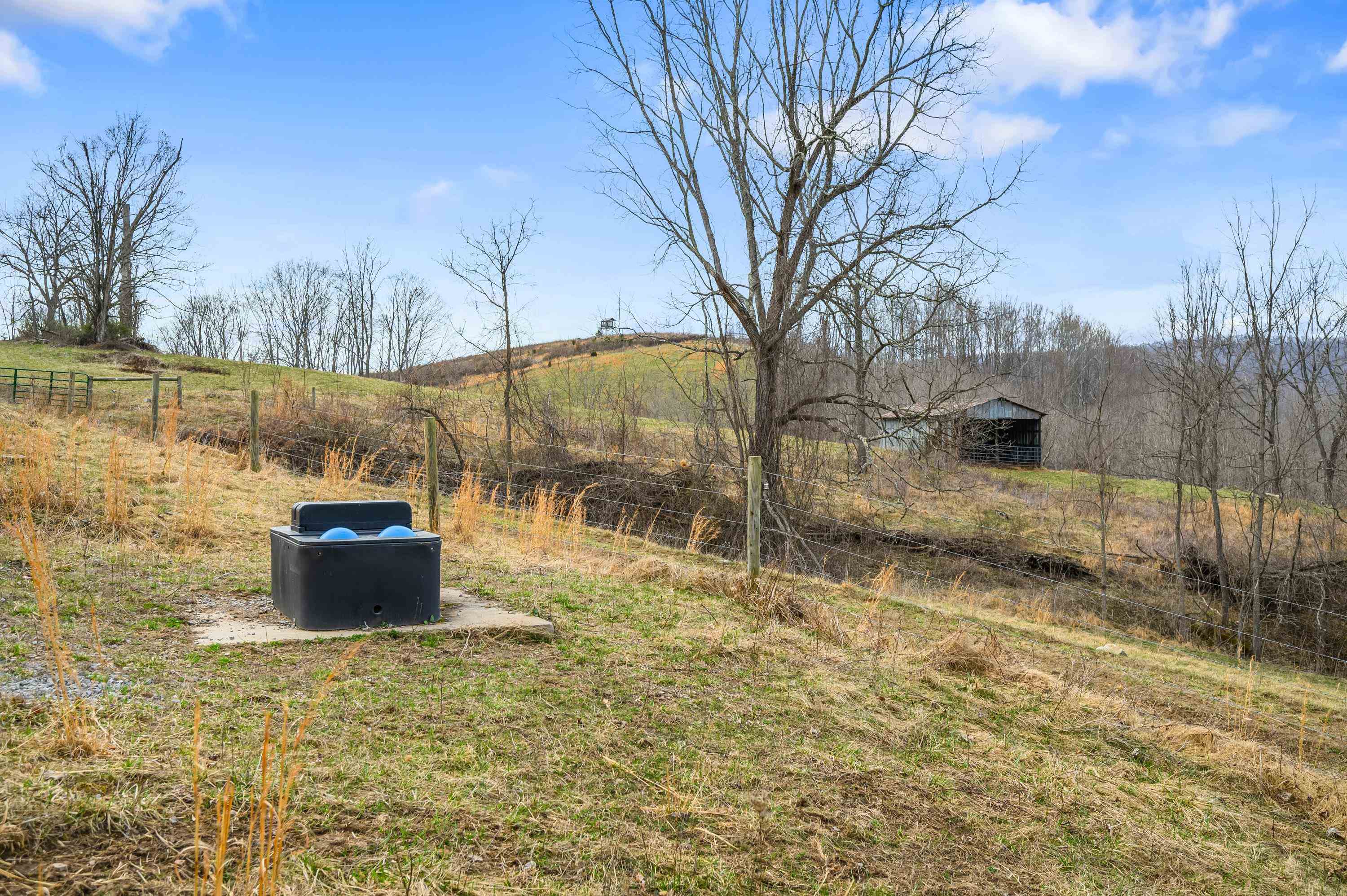 568 Round Bottom Drive Narrows VA 24124