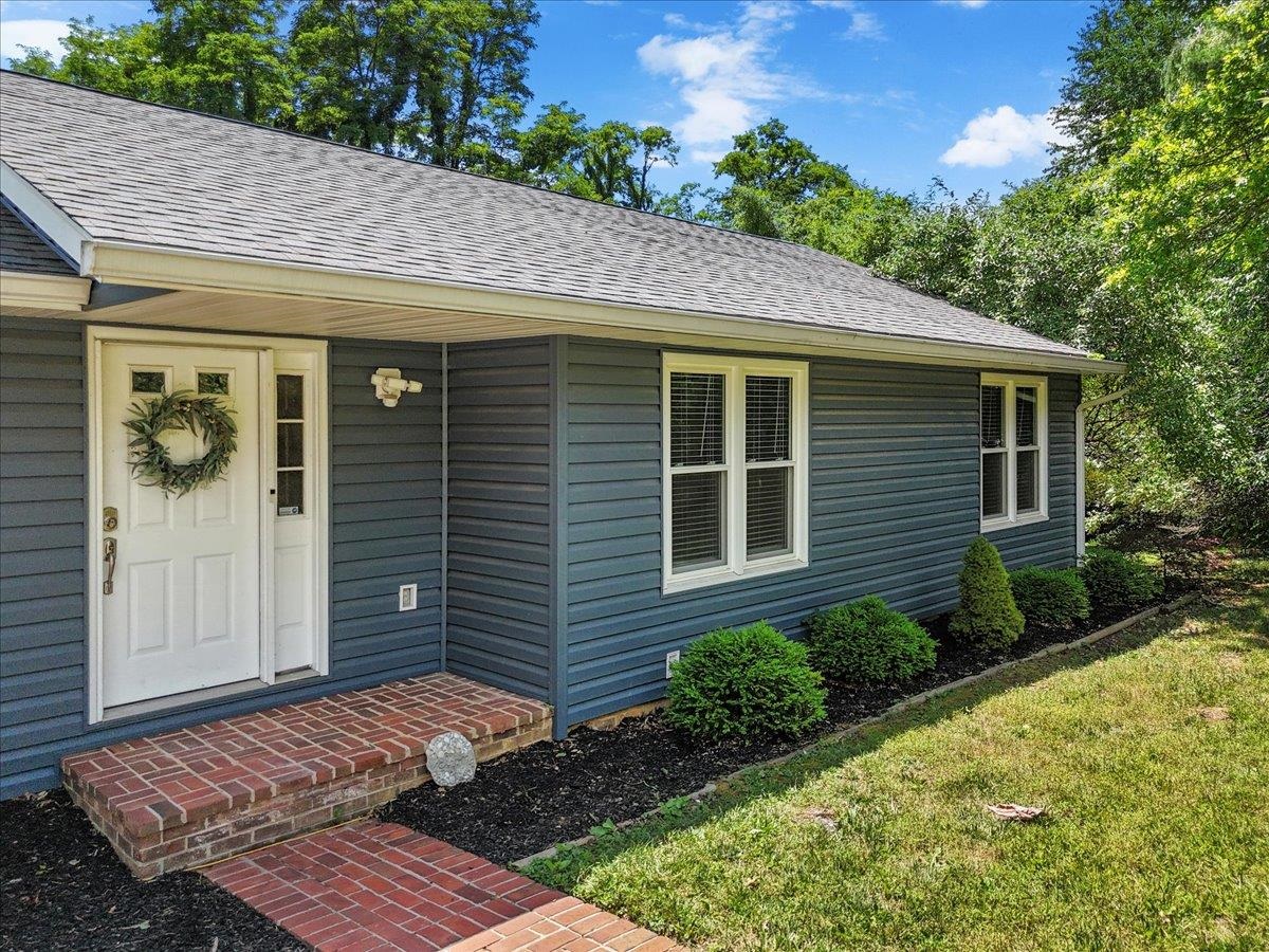 1409 Gladewood Drive Blacksburg VA 24060