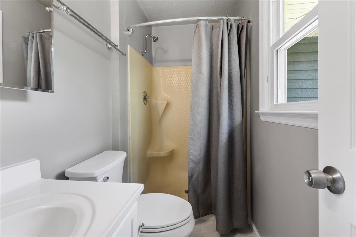 1409 Gladewood Drive Blacksburg VA 24060