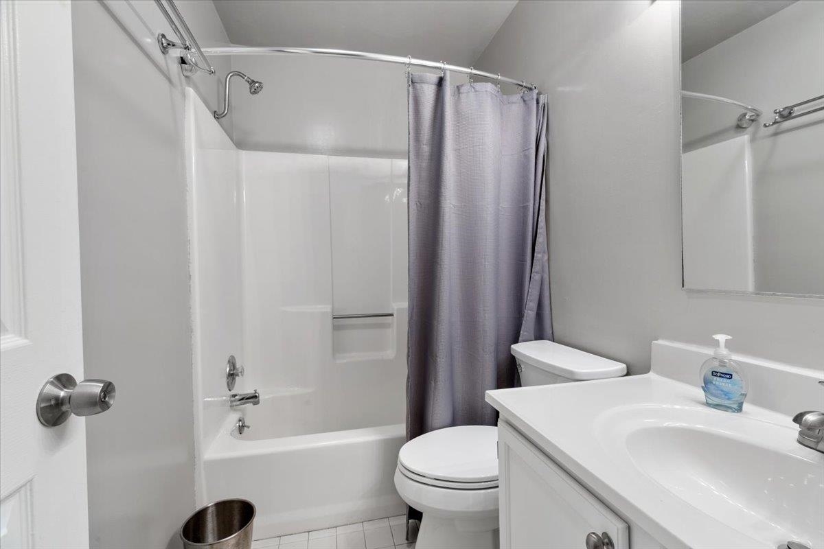 1409 Gladewood Drive Blacksburg VA 24060