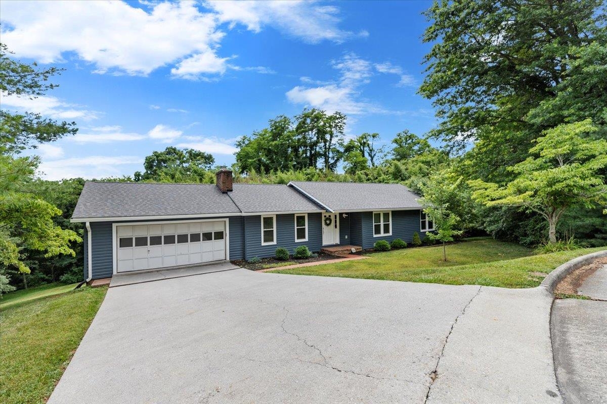 1409 Gladewood Drive Blacksburg VA 24060