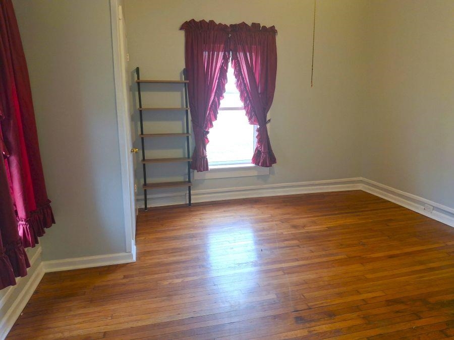 308 Montgomery Street Pearisburg VA 24134