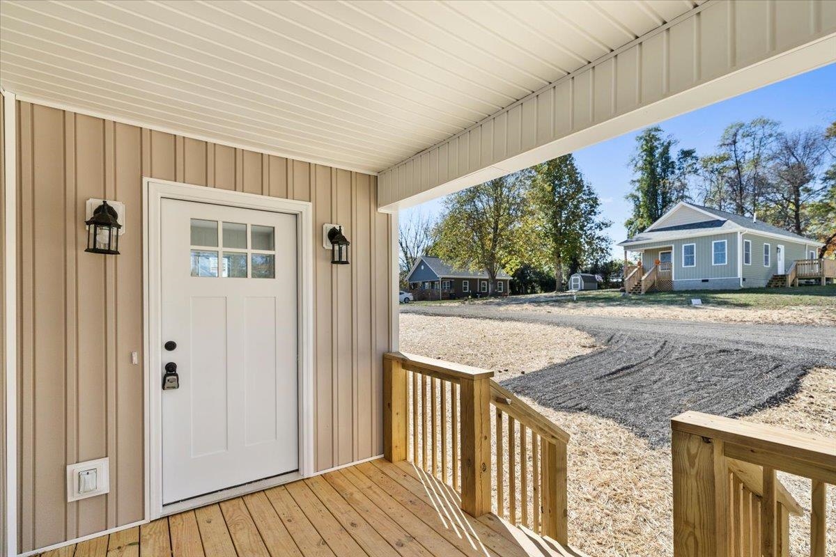 115 Ferry Court Pulaski VA 24301