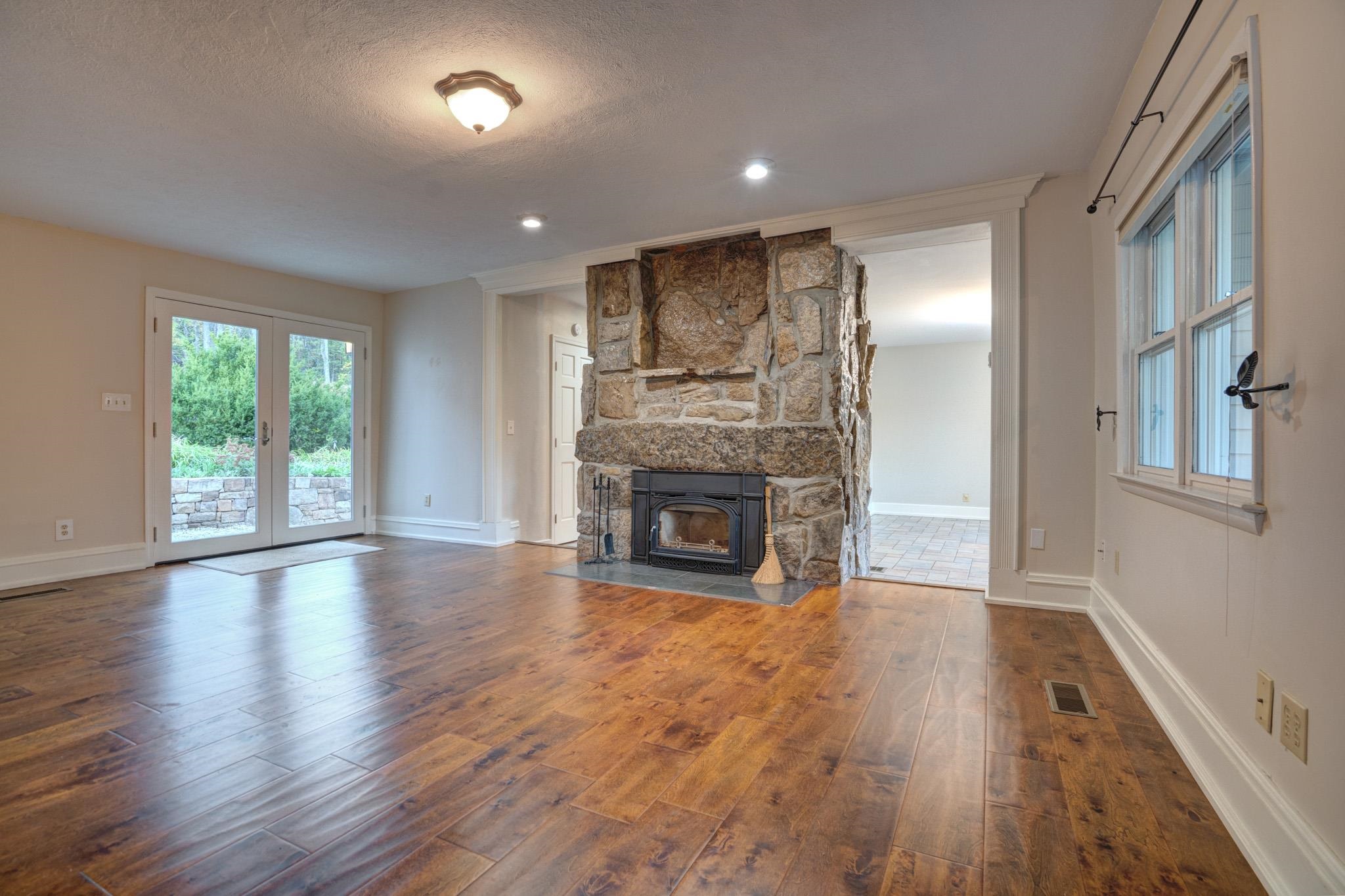 4928 Mount Tabor Road Blacksburg VA 24060