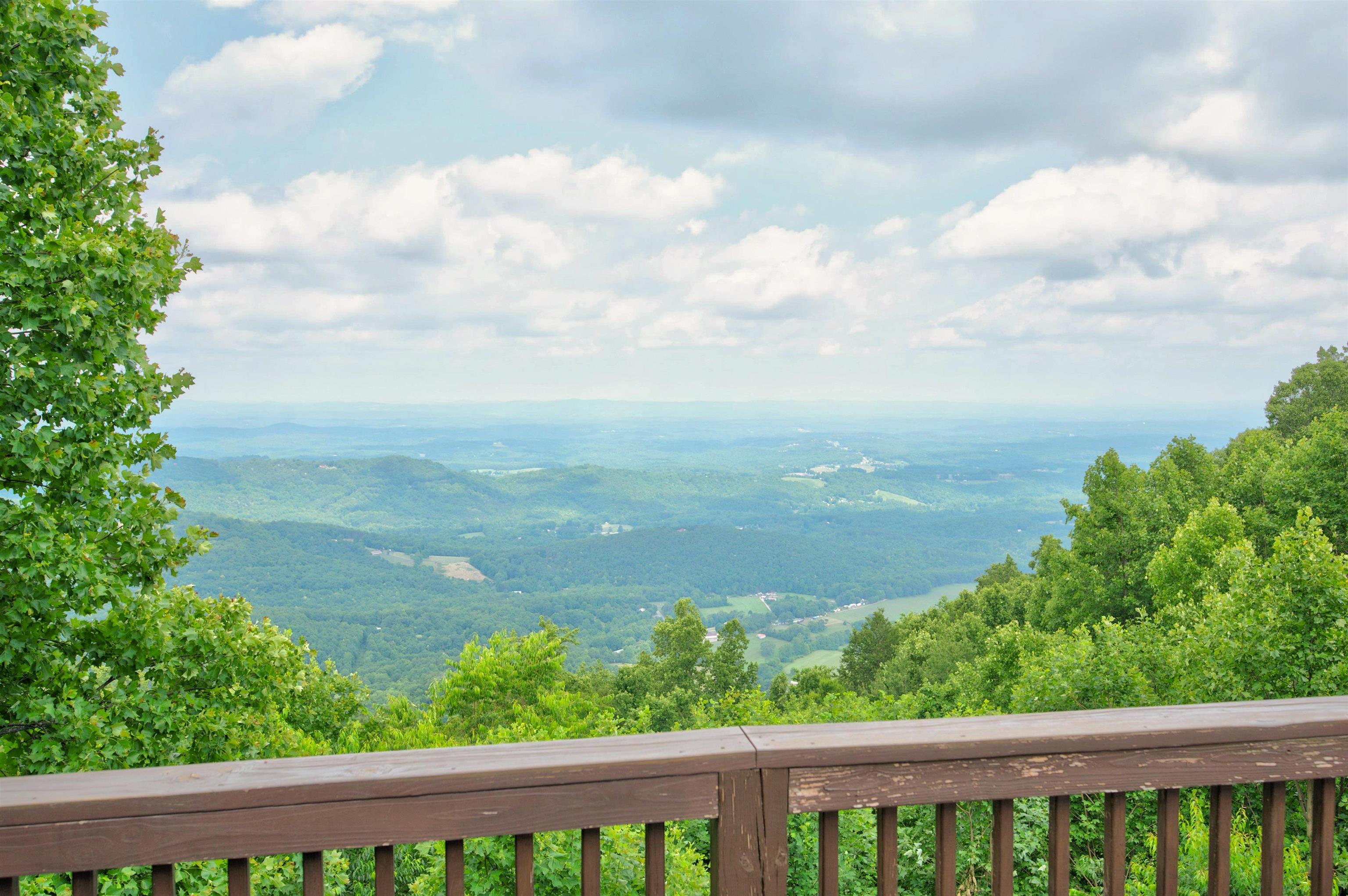 293 Scenic Way Fancy Gap VA 24328