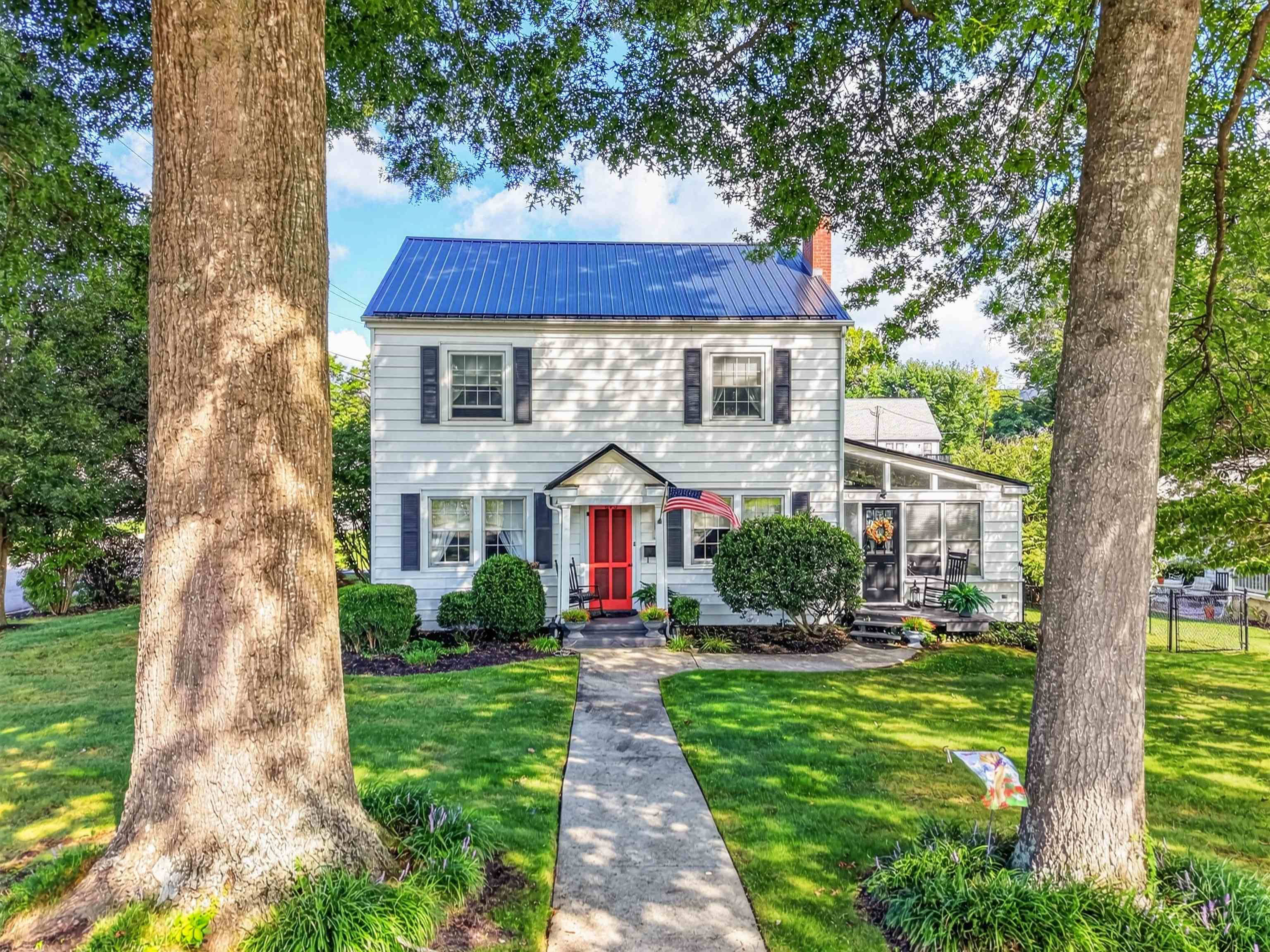 690 W Washington Street Wytheville VA 24382