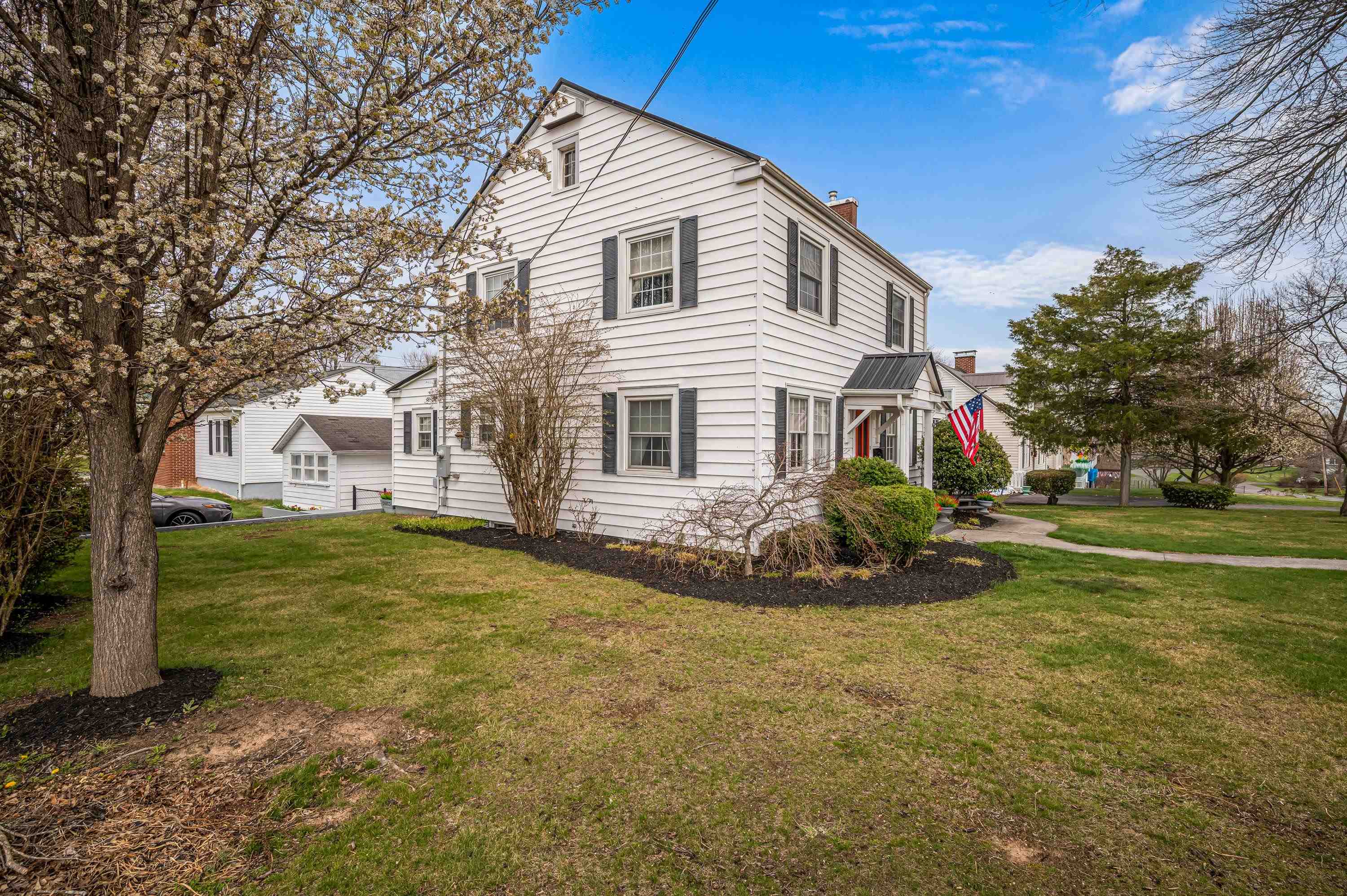 690 W Washington Street Wytheville VA 24382