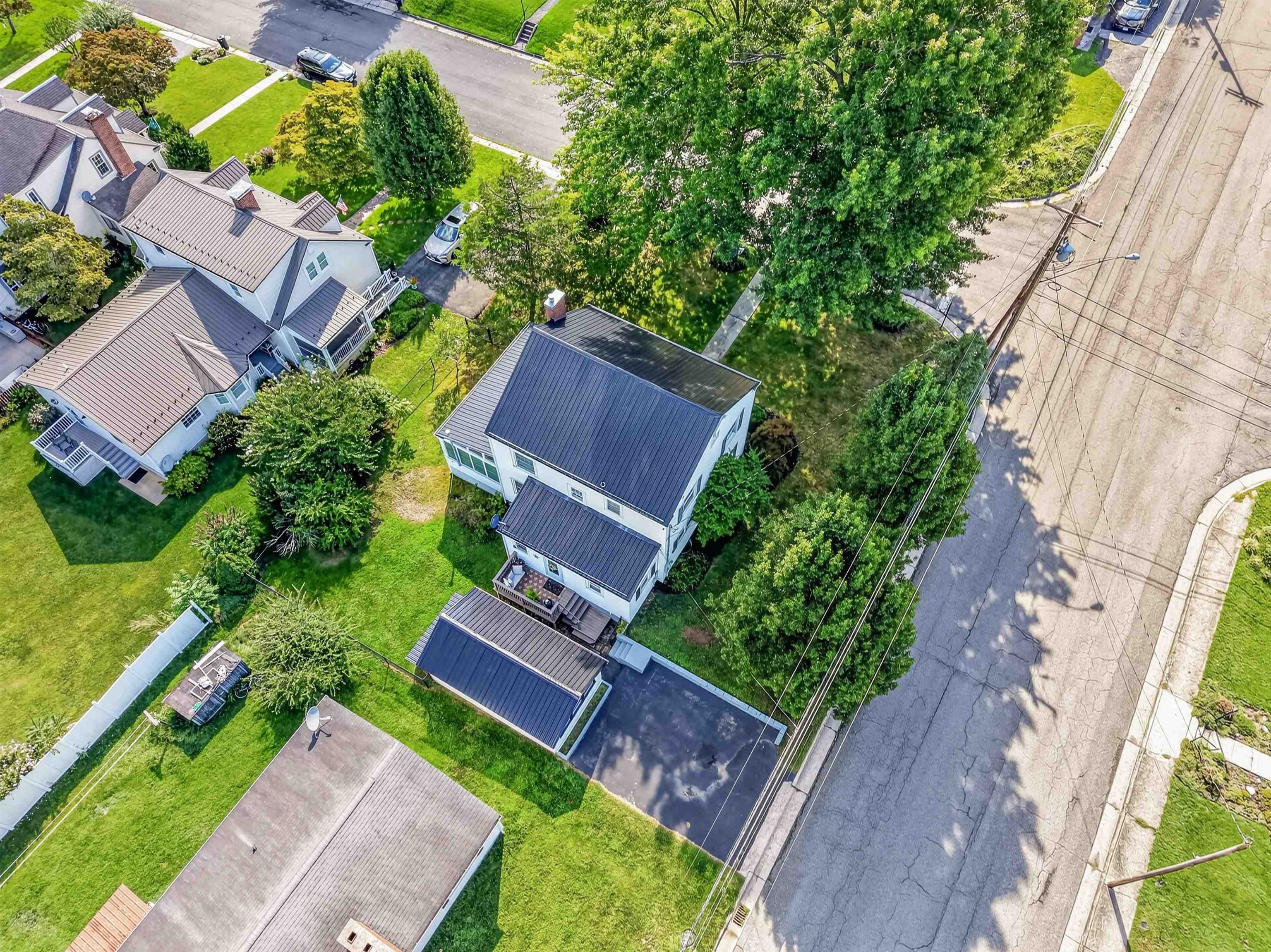 690 W Washington Street Wytheville VA 24382
