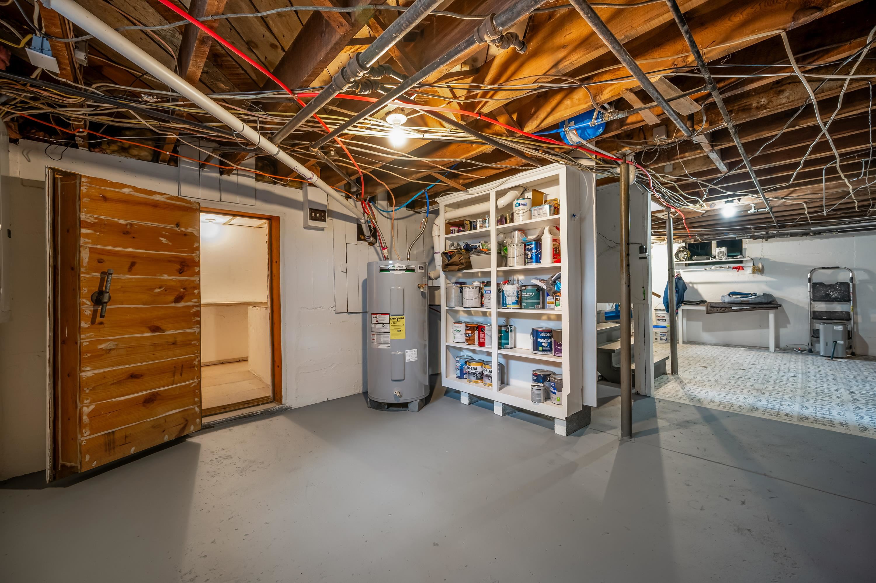 690 W Washington Street Wytheville VA 24382