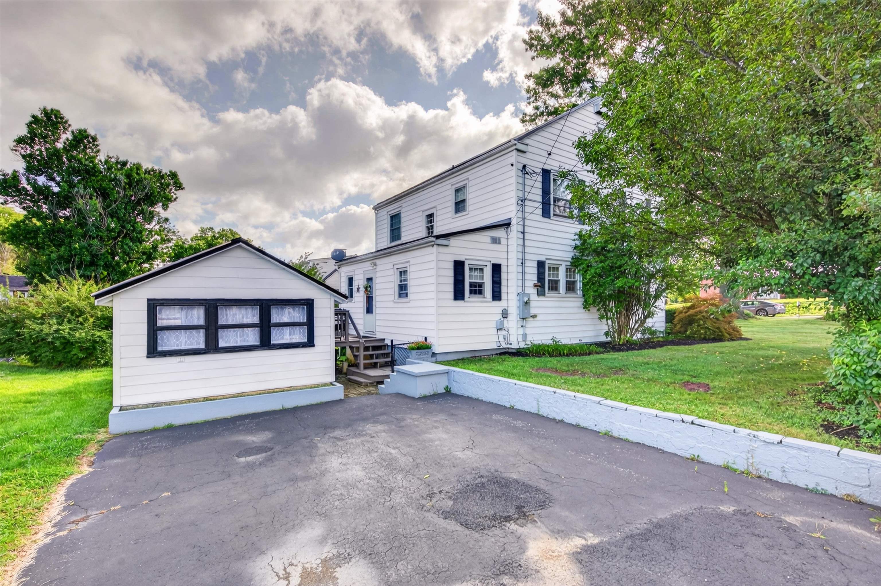 690 W Washington Street Wytheville VA 24382