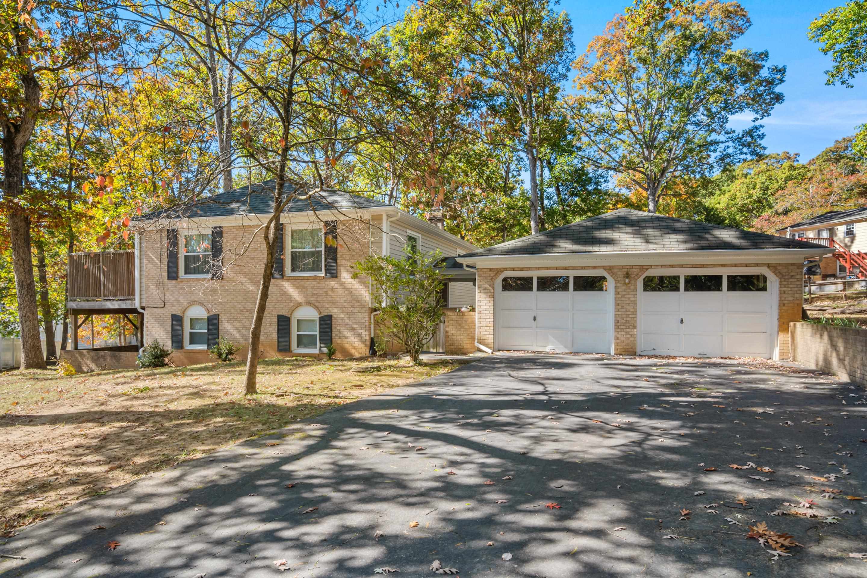 2926 Waxwing Circle Roanoke VA 24018