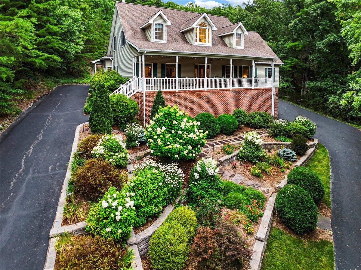 2300 Lubna Drive Christiansburg VA 24073