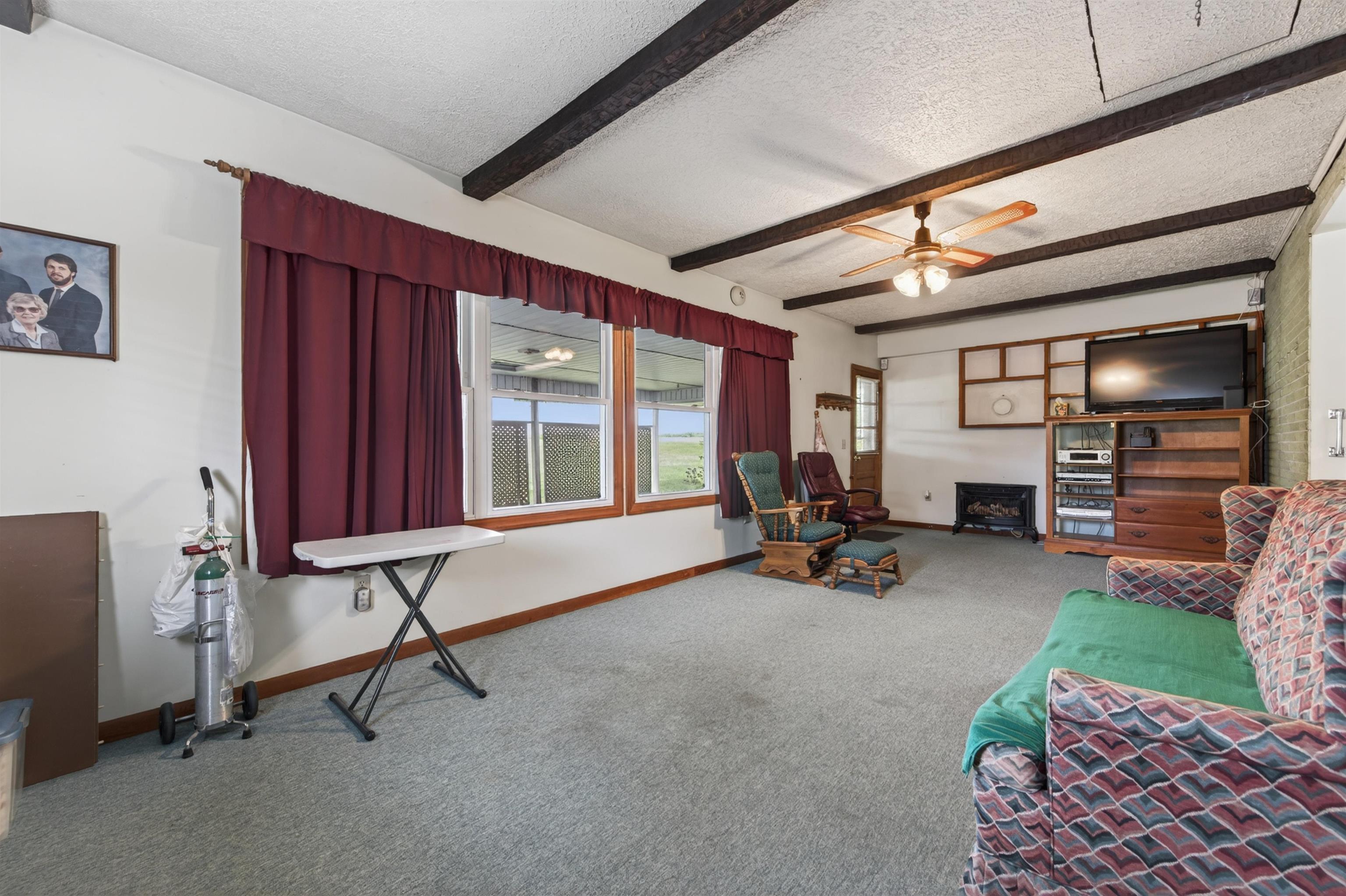 5848 Powell Avenue Dublin VA 24084