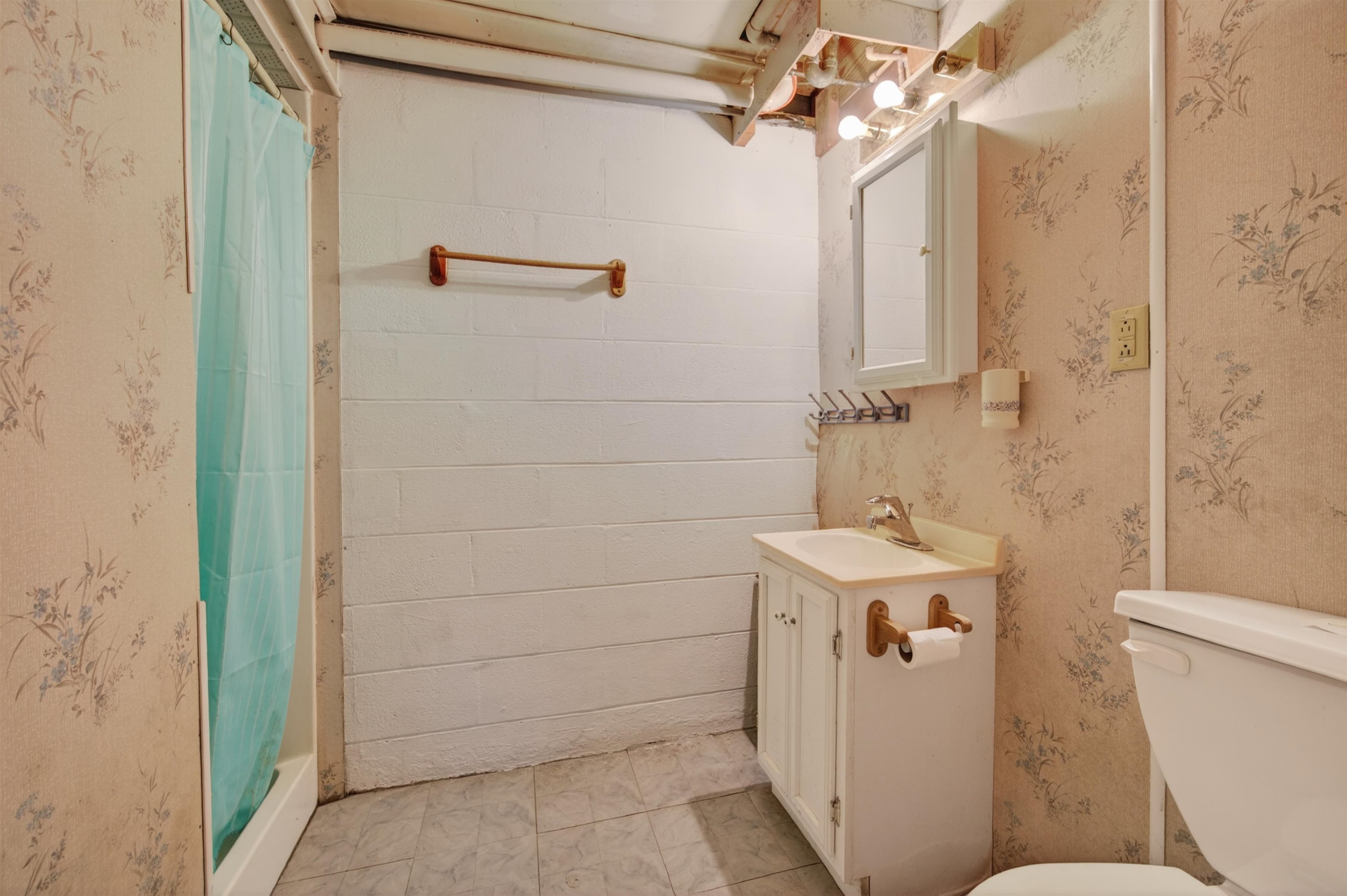 5848 Powell Avenue Dublin VA 24084