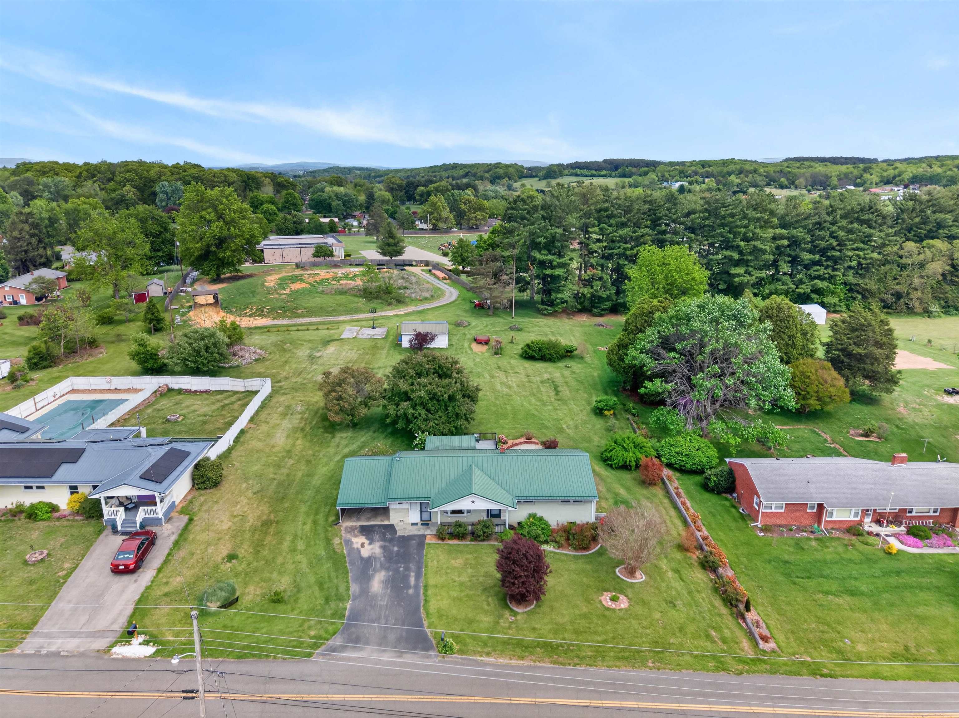 5848 Powell Avenue Dublin VA 24084