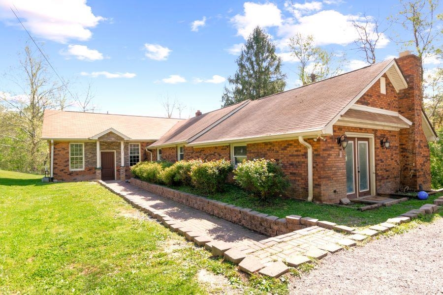 208 Guynn Road Rich Creek VA 24147