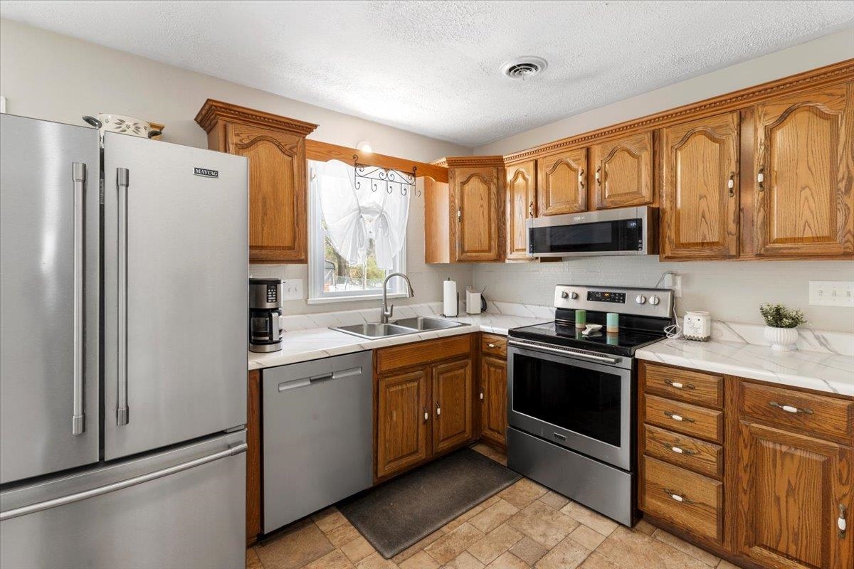 5601 Blenna Court Dublin VA 24084