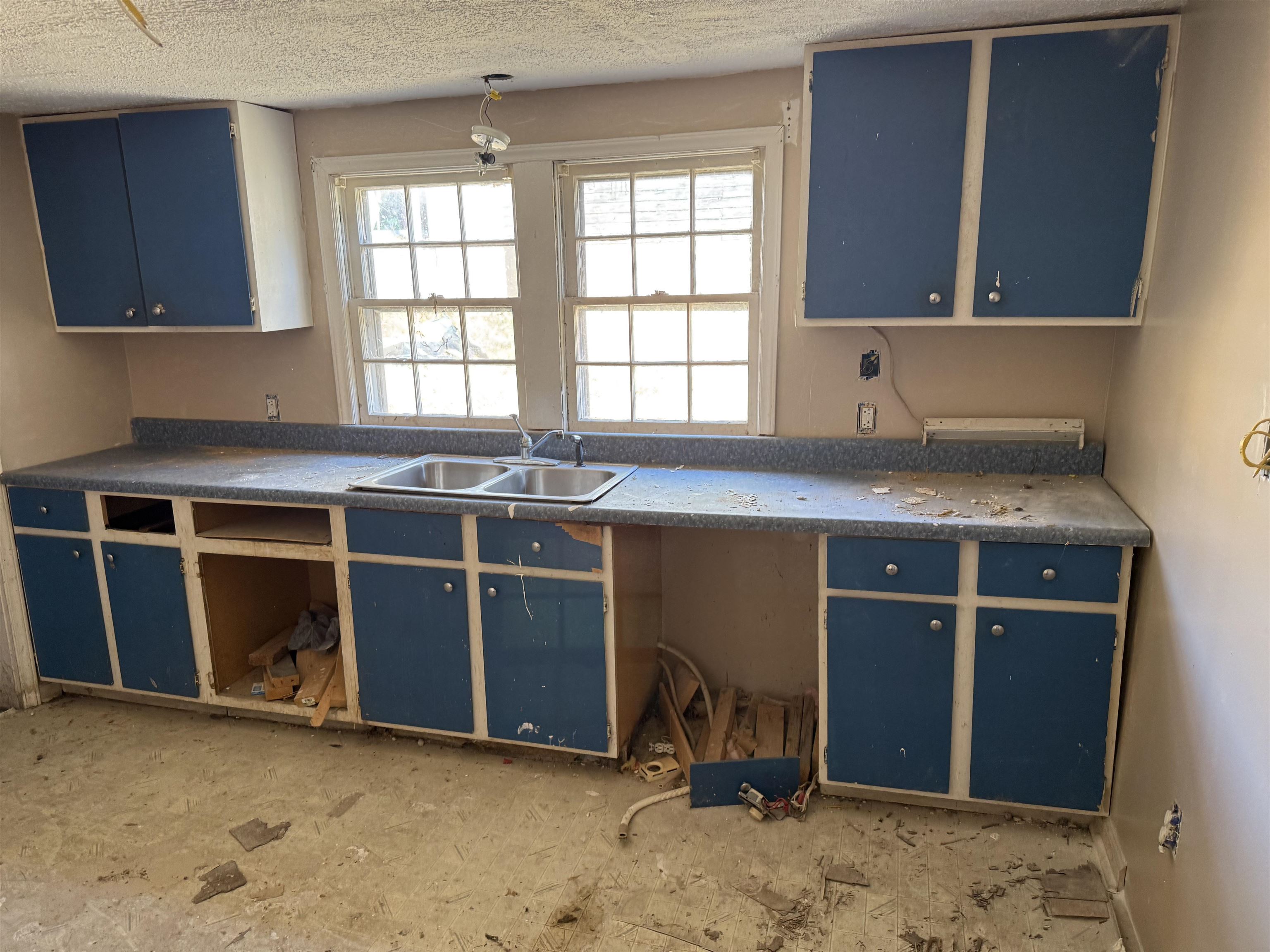 104 Third Street SE Pulaski VA 24301