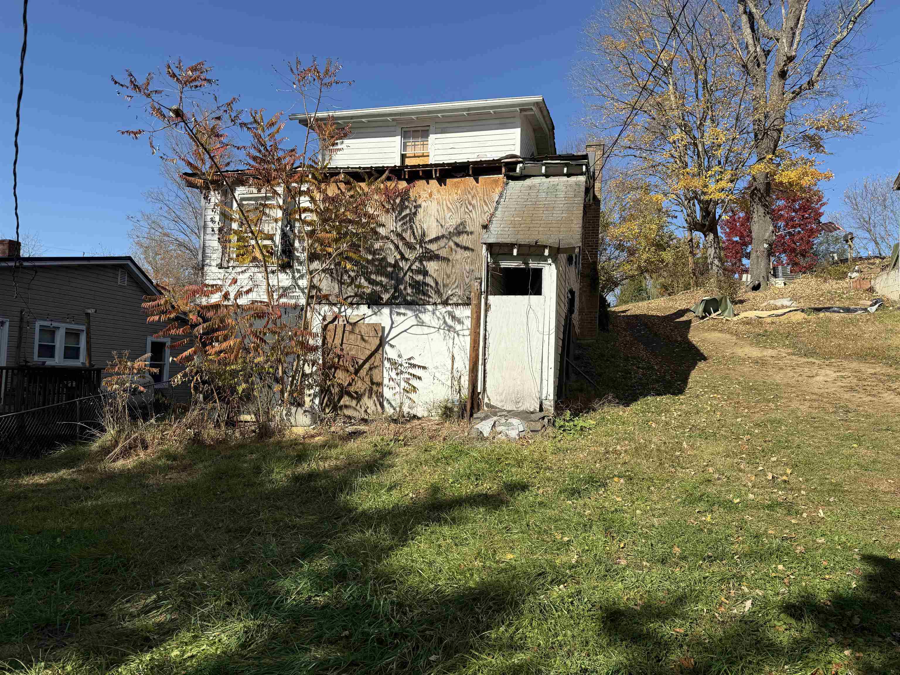 104 Third Street SE Pulaski VA 24301