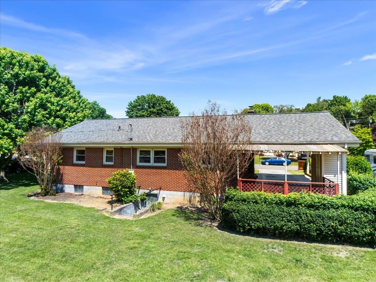 900 Custis Street Radford VA 24141