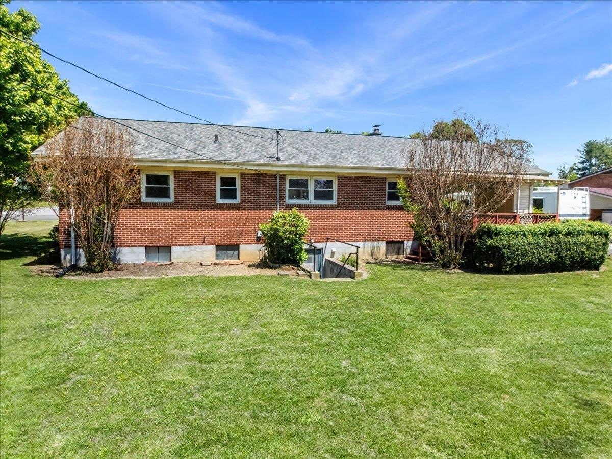 900 Custis Street Radford VA 24141