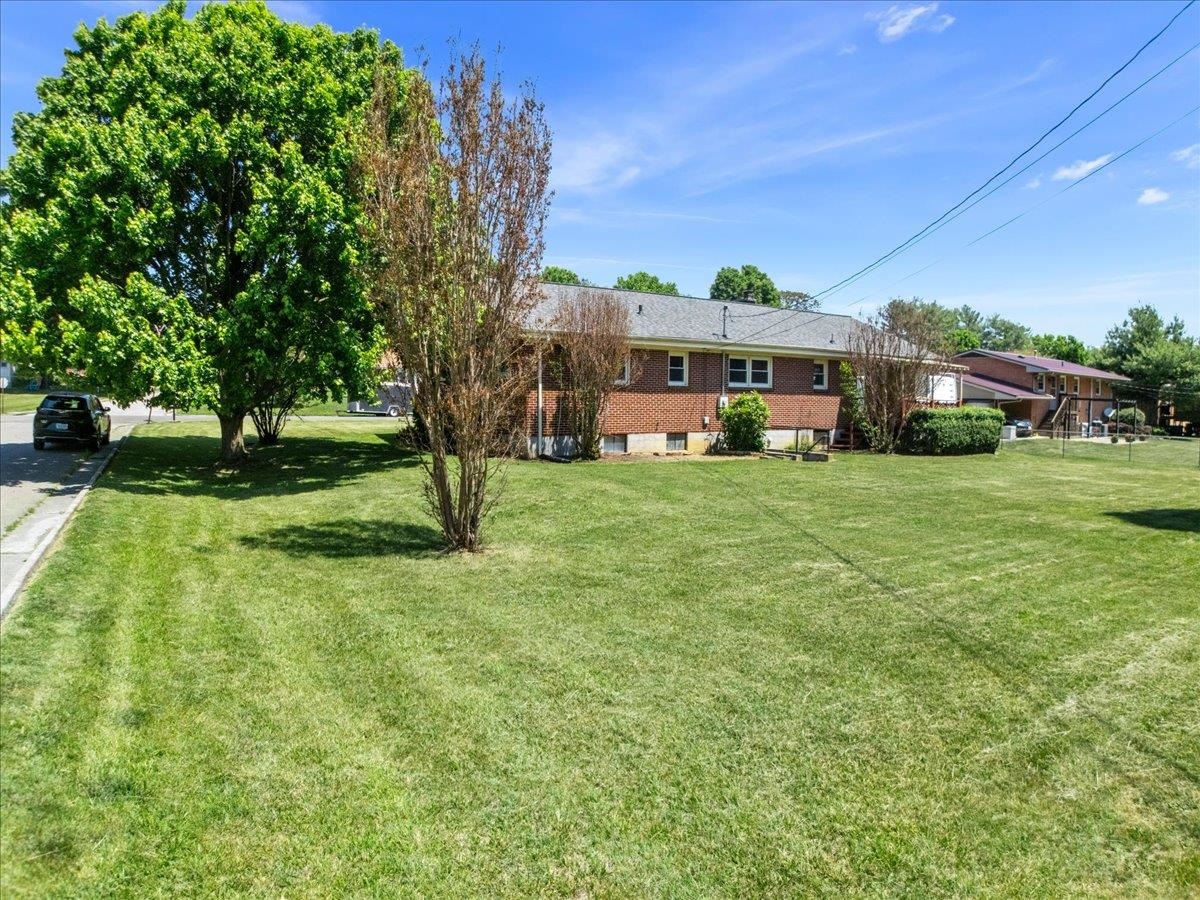 900 Custis Street Radford VA 24141